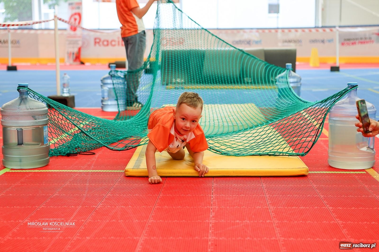 Zdjęcie w galerii na portalu naszraciborz.pl: Raciborski Test Sprawności 2026 podczas Festiwalu Gamingowego – dwa dni sportowej rywalizacji najmłodszych wiadomości z regionu