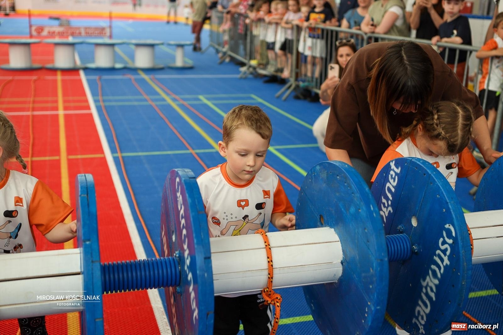 Zdjęcie w galerii na portalu naszraciborz.pl: Raciborski Test Sprawności 2026 podczas Festiwalu Gamingowego – dwa dni sportowej rywalizacji najmłodszych wiadomości z regionu