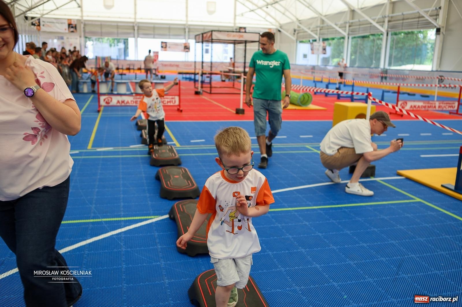 Zdjęcie w galerii na portalu naszraciborz.pl: Raciborski Test Sprawności 2026 podczas Festiwalu Gamingowego – dwa dni sportowej rywalizacji najmłodszych wiadomości z regionu
