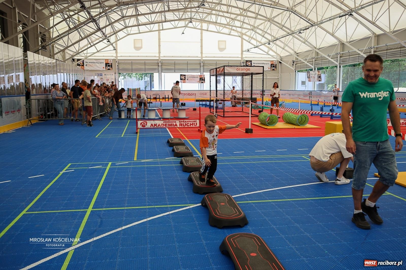 Zdjęcie w galerii na portalu naszraciborz.pl: Raciborski Test Sprawności 2026 podczas Festiwalu Gamingowego – dwa dni sportowej rywalizacji najmłodszych wiadomości z regionu
