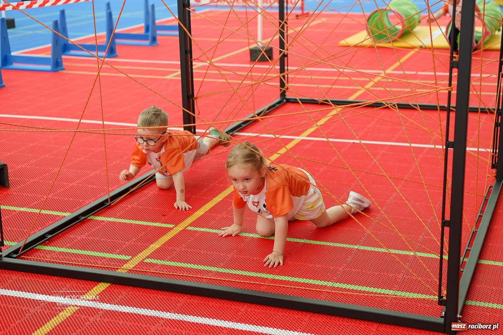 Zdjęcie w galerii na portalu naszraciborz.pl: Raciborski Test Sprawności 2026 podczas Festiwalu Gamingowego – dwa dni sportowej rywalizacji najmłodszych wiadomości z regionu