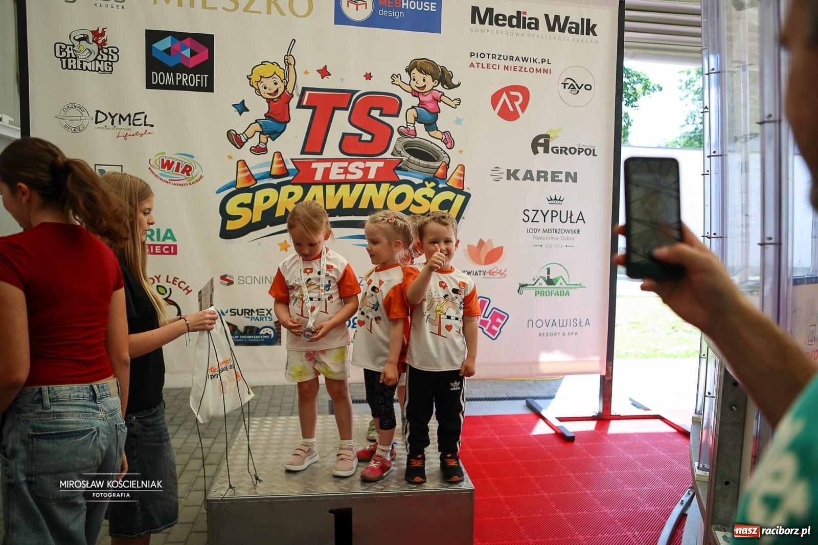 Zdjęcie w galerii na portalu naszraciborz.pl: Raciborski Test Sprawności 2026 podczas Festiwalu Gamingowego – dwa dni sportowej rywalizacji najmłodszych wiadomości z regionu