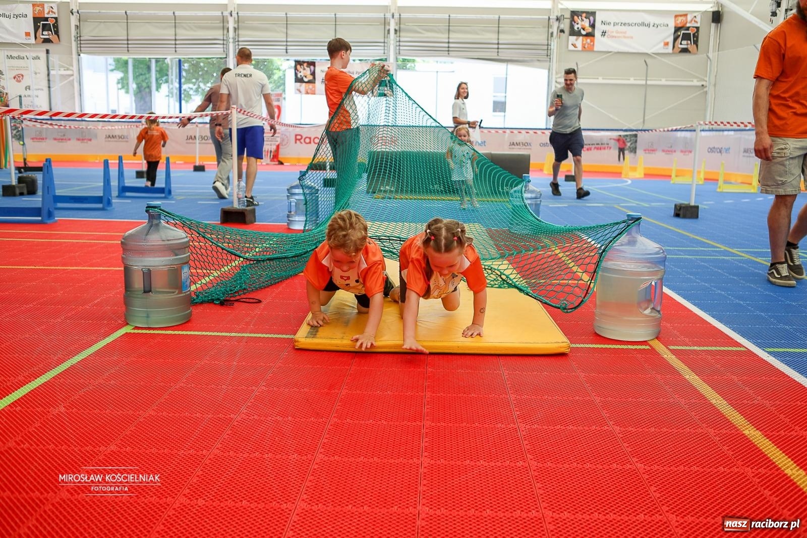 Zdjęcie w galerii na portalu naszraciborz.pl: Raciborski Test Sprawności 2026 podczas Festiwalu Gamingowego – dwa dni sportowej rywalizacji najmłodszych wiadomości z regionu