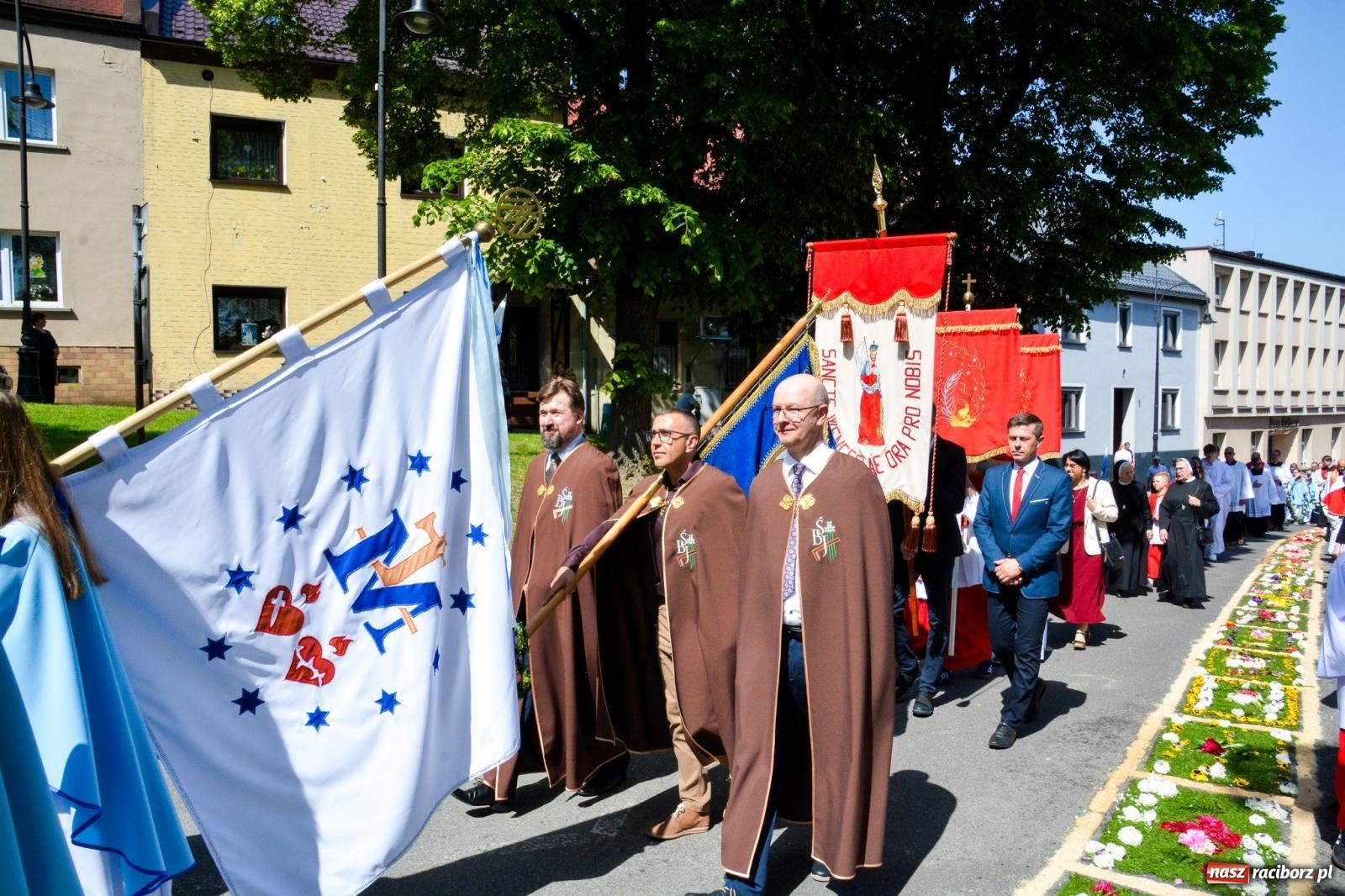 Zdjęcie w galerii na portalu naszraciborz.pl: Prymicje w Krzanowicach. Ks. Mateusz Pytel odprawił swoją pierwszą Mszę Świętą wiadomości z regionu