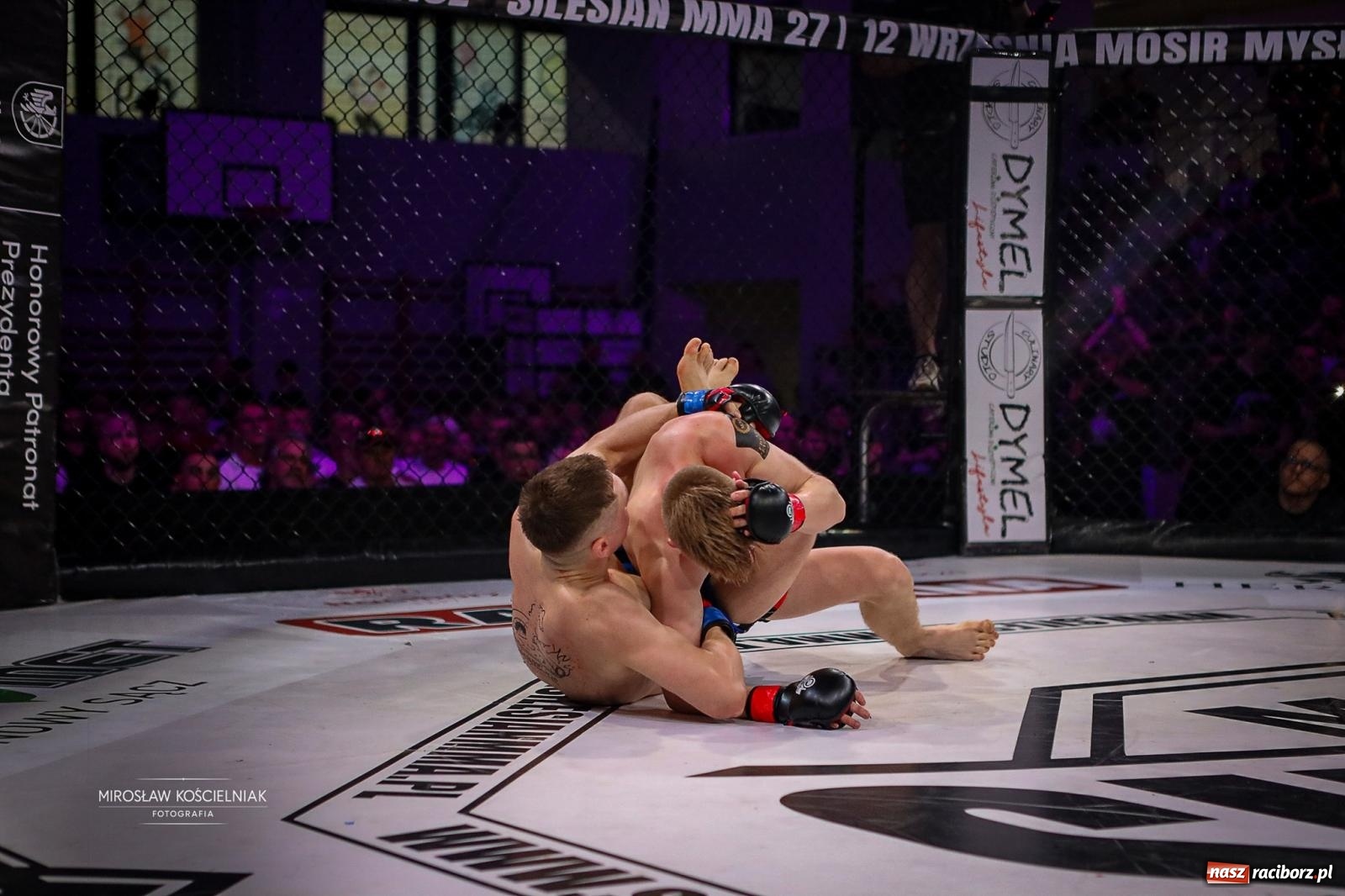 Zdjęcie w galerii na portalu naszraciborz.pl: Silesian MMA 26 i Walcz i Pomagaj 16 przyciągnęły tłumy. Rafako Arena wypełniła się do ostatniego miejsca wiadomości z regionu