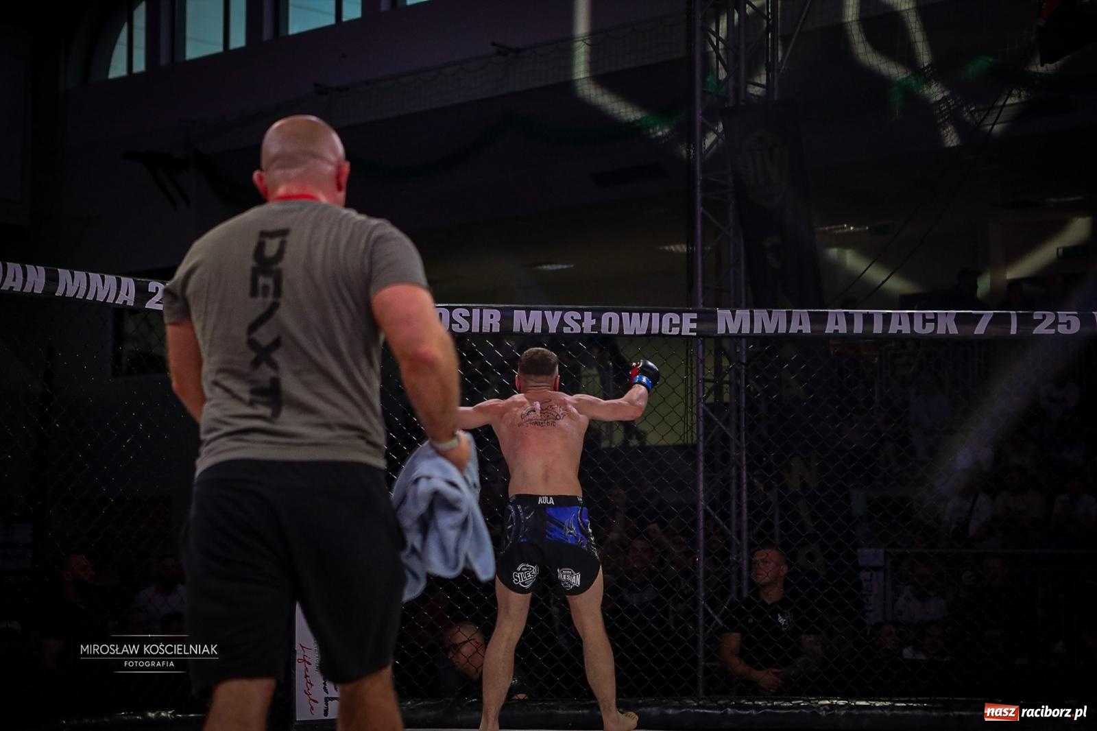 Zdjęcie w galerii na portalu naszraciborz.pl: Silesian MMA 26 i Walcz i Pomagaj 16 przyciągnęły tłumy. Rafako Arena wypełniła się do ostatniego miejsca wiadomości z regionu