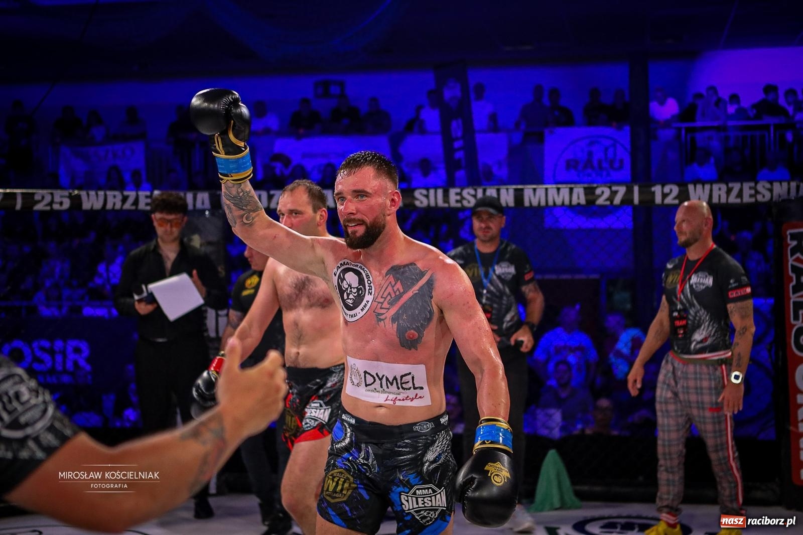 Zdjęcie w galerii na portalu naszraciborz.pl: Silesian MMA 26 i Walcz i Pomagaj 16 przyciągnęły tłumy. Rafako Arena wypełniła się do ostatniego miejsca wiadomości z regionu