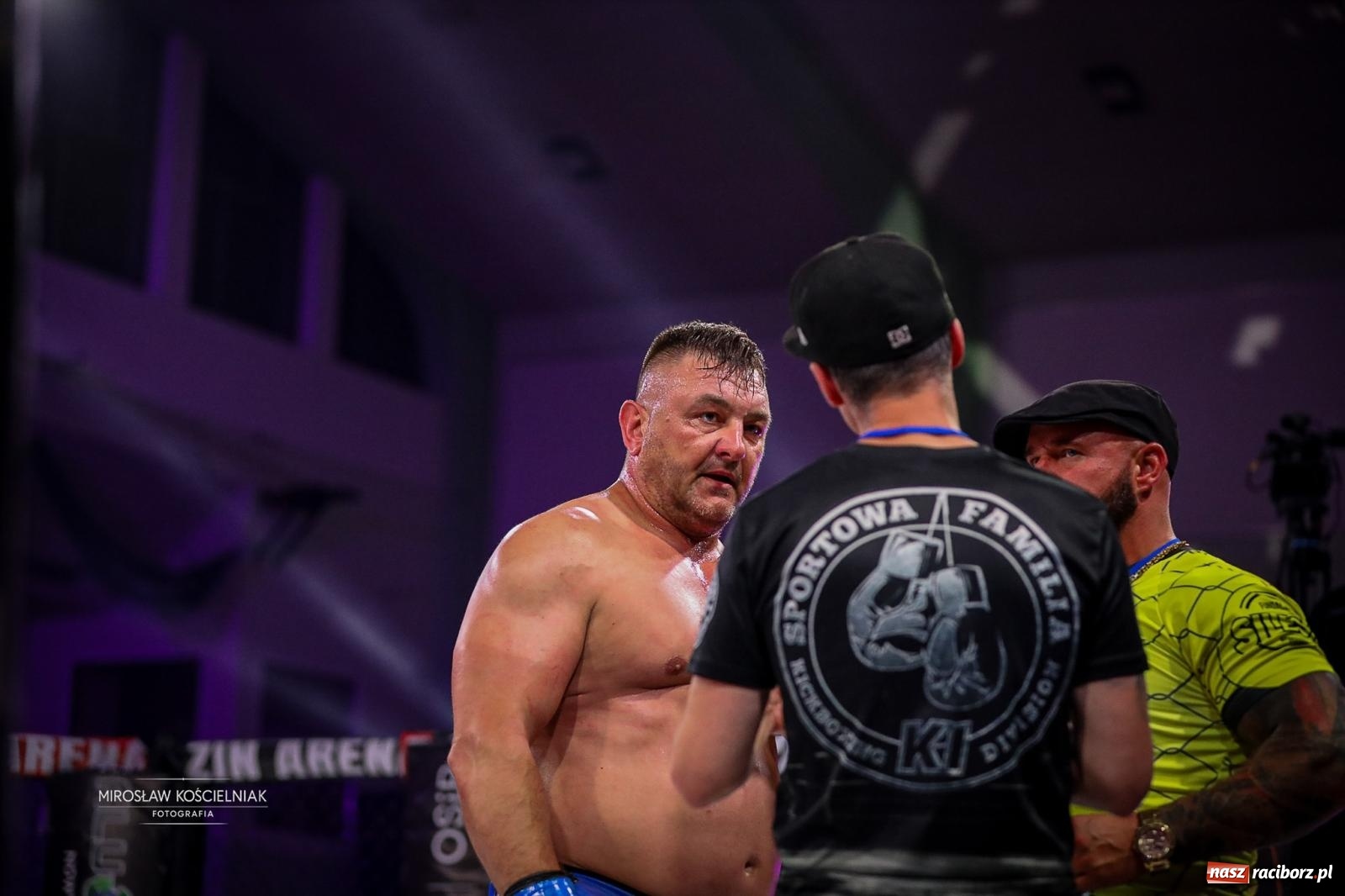 Zdjęcie w galerii na portalu naszraciborz.pl: Silesian MMA 26 i Walcz i Pomagaj 16 przyciągnęły tłumy. Rafako Arena wypełniła się do ostatniego miejsca wiadomości z regionu