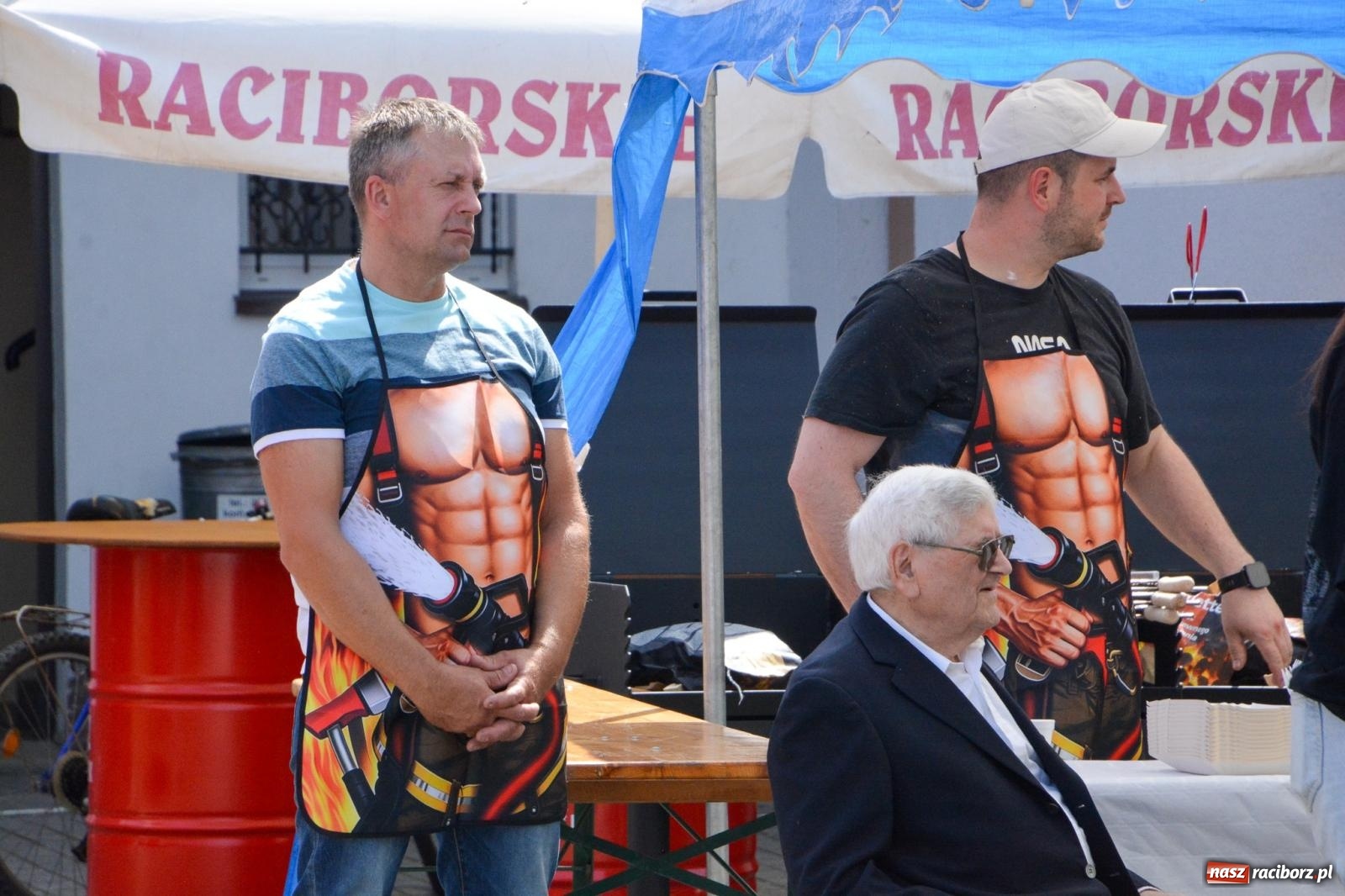 Zdjęcie w galerii na portalu naszraciborz.pl: Nowy wóz dla OSP Rudnik poświęcony i przekazany. Uroczystość połączono z obchodami Dnia Strażaka wiadomości z regionu