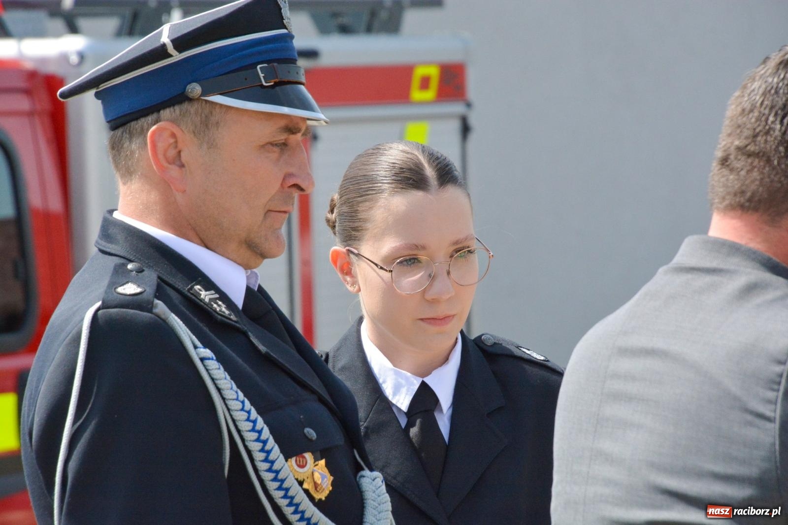 Zdjęcie w galerii na portalu naszraciborz.pl: Nowy wóz dla OSP Rudnik poświęcony i przekazany. Uroczystość połączono z obchodami Dnia Strażaka wiadomości z regionu