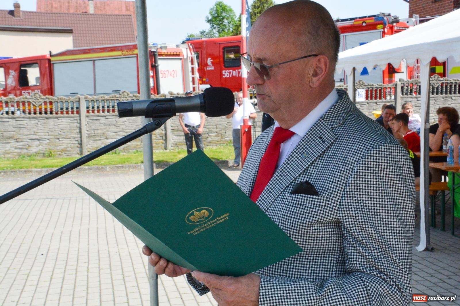 Zdjęcie w galerii na portalu naszraciborz.pl: Nowy wóz dla OSP Rudnik poświęcony i przekazany. Uroczystość połączono z obchodami Dnia Strażaka wiadomości z regionu