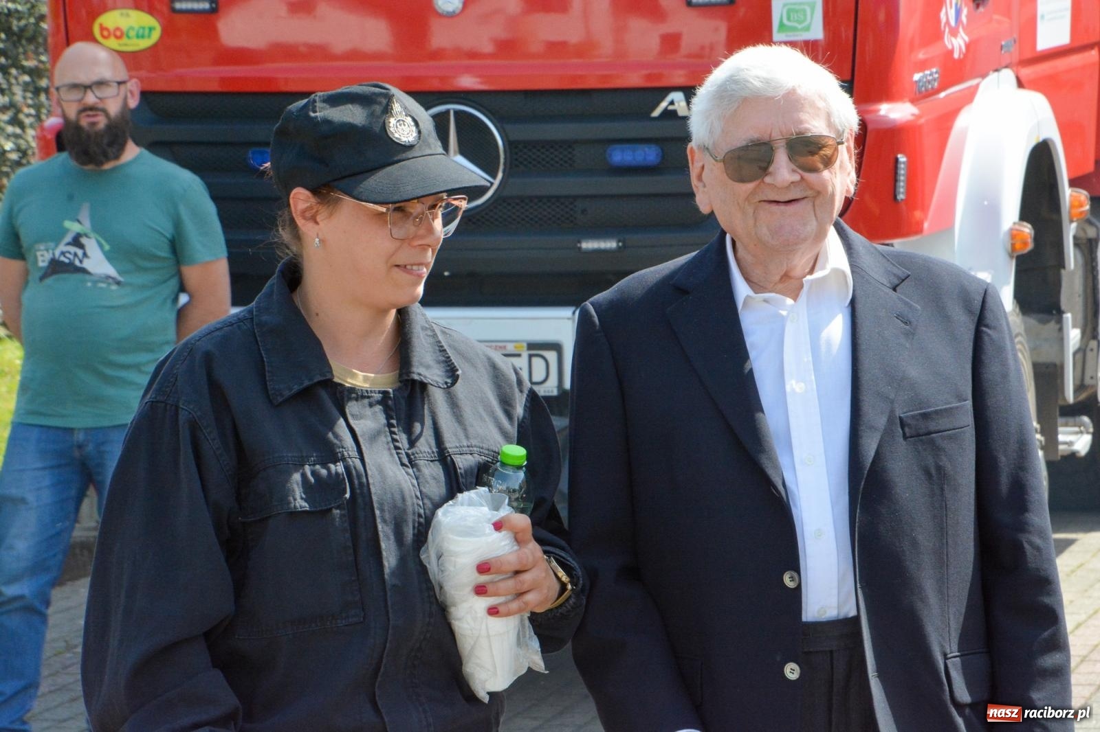 Zdjęcie w galerii na portalu naszraciborz.pl: Nowy wóz dla OSP Rudnik poświęcony i przekazany. Uroczystość połączono z obchodami Dnia Strażaka wiadomości z regionu