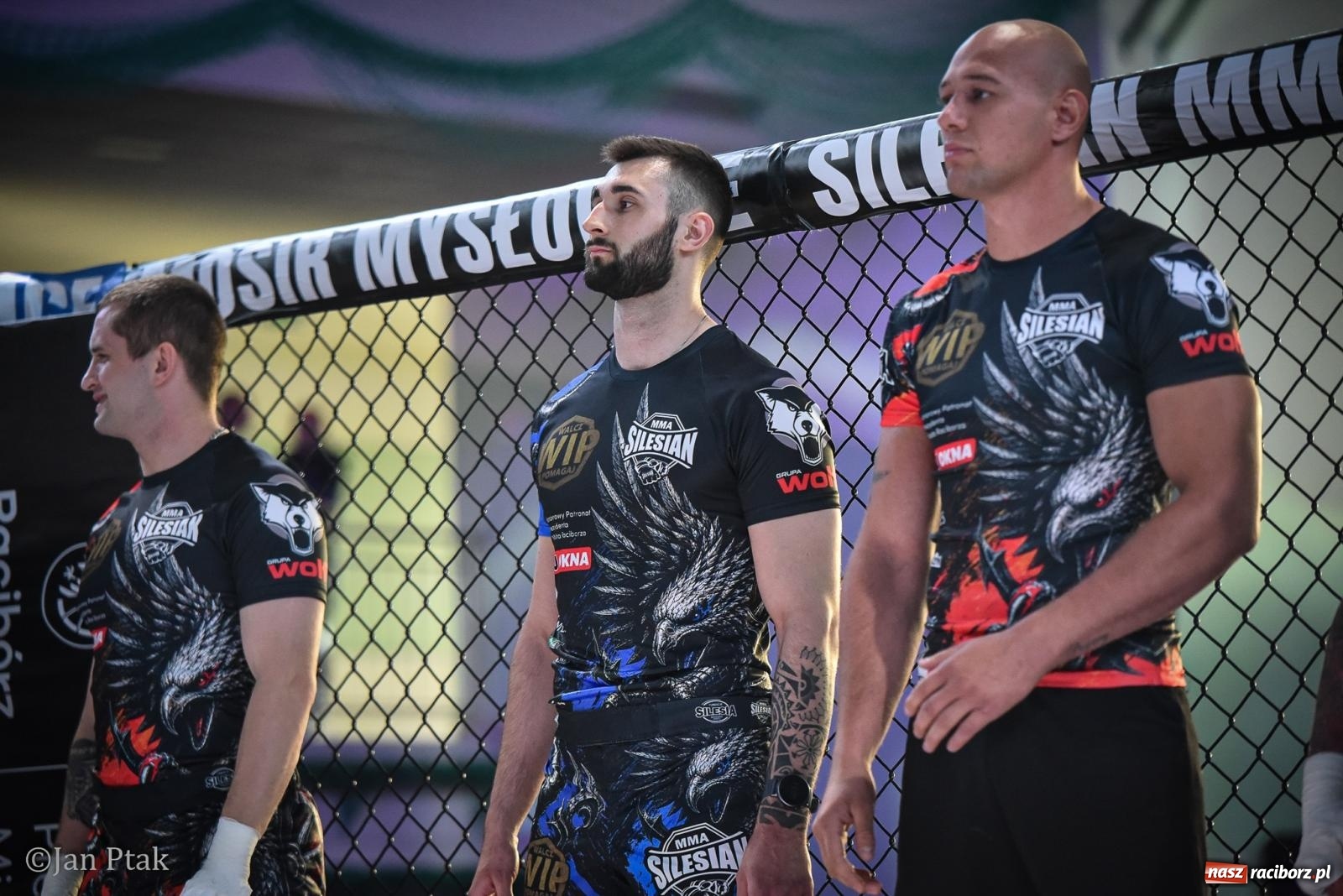 Zdjęcie w galerii na portalu naszraciborz.pl: Silesian MMA 26 i Walcz i Pomagaj 16 na BIS! Komplet publiczności i powrót dużej gali MMA do Raciborza wiadomości z regionu