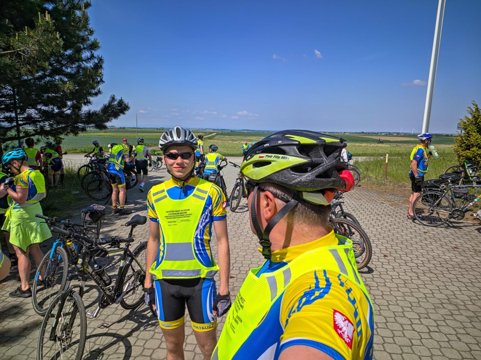 Zdjęcie w galerii na portalu naszraciborz.pl: Polsko-czeski Rajd Rowerowy połączył mieszkańców pogranicza. Otwarto nową przestrzeń turystyczną w Żerdzinach wiadomości z regionu