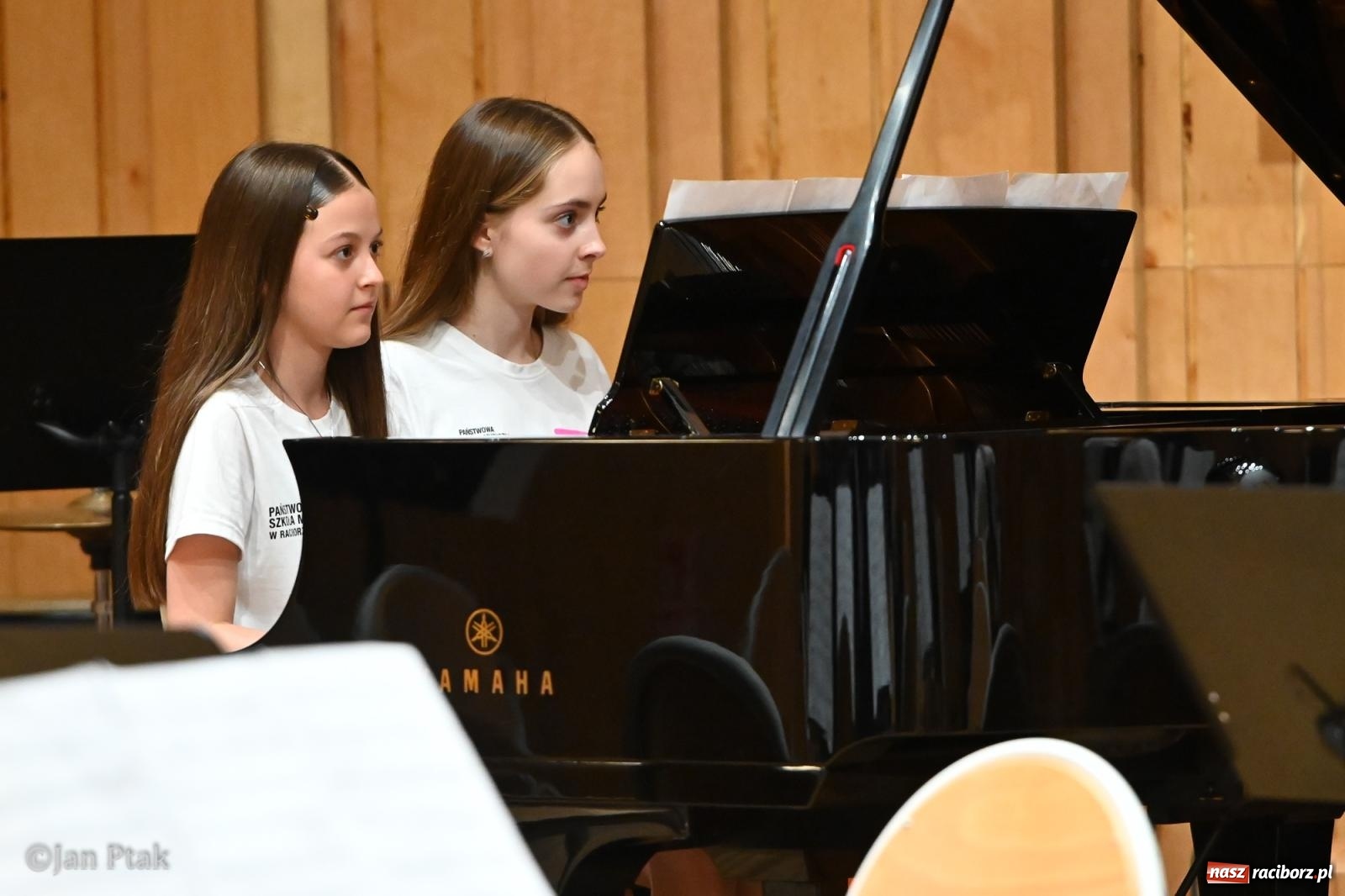 Zdjęcie w galerii na portalu naszraciborz.pl: Drzwi otwarte w Państwowej Szkole Muzycznej w Raciborzu. Koncert, prezentacje i zwiedzanie placówki wiadomości z regionu