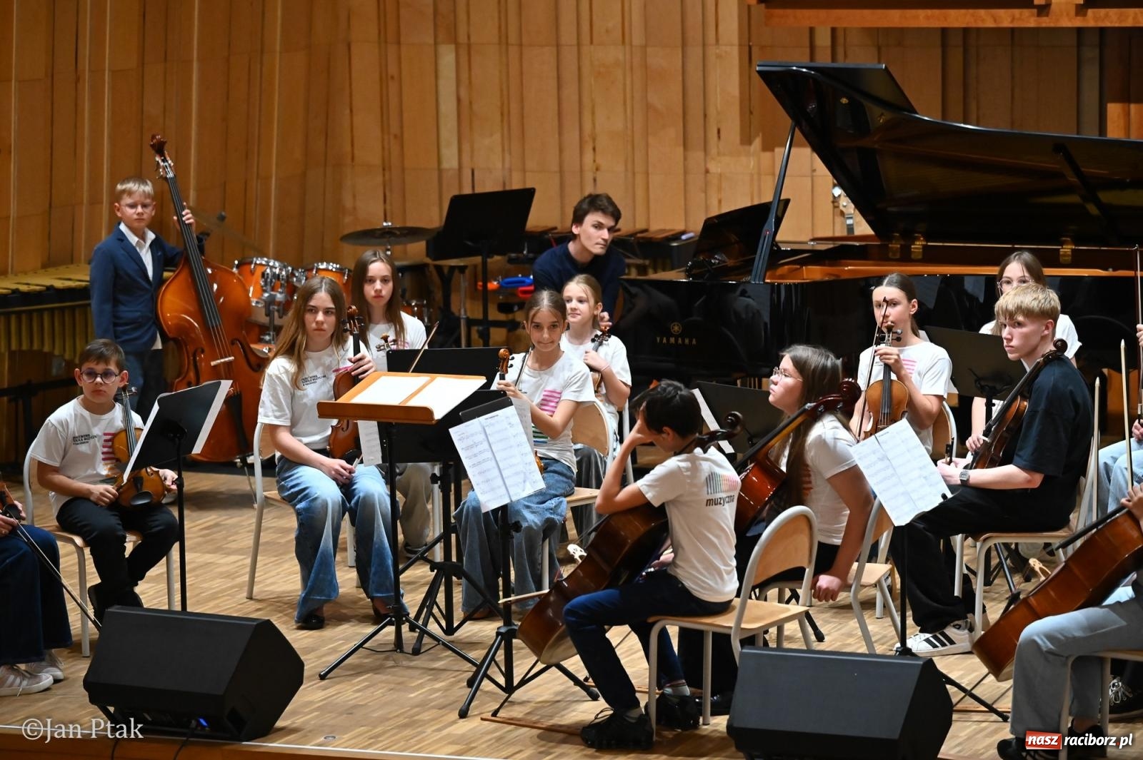 Zdjęcie w galerii na portalu naszraciborz.pl: Drzwi otwarte w Państwowej Szkole Muzycznej w Raciborzu. Koncert, prezentacje i zwiedzanie placówki wiadomości z regionu