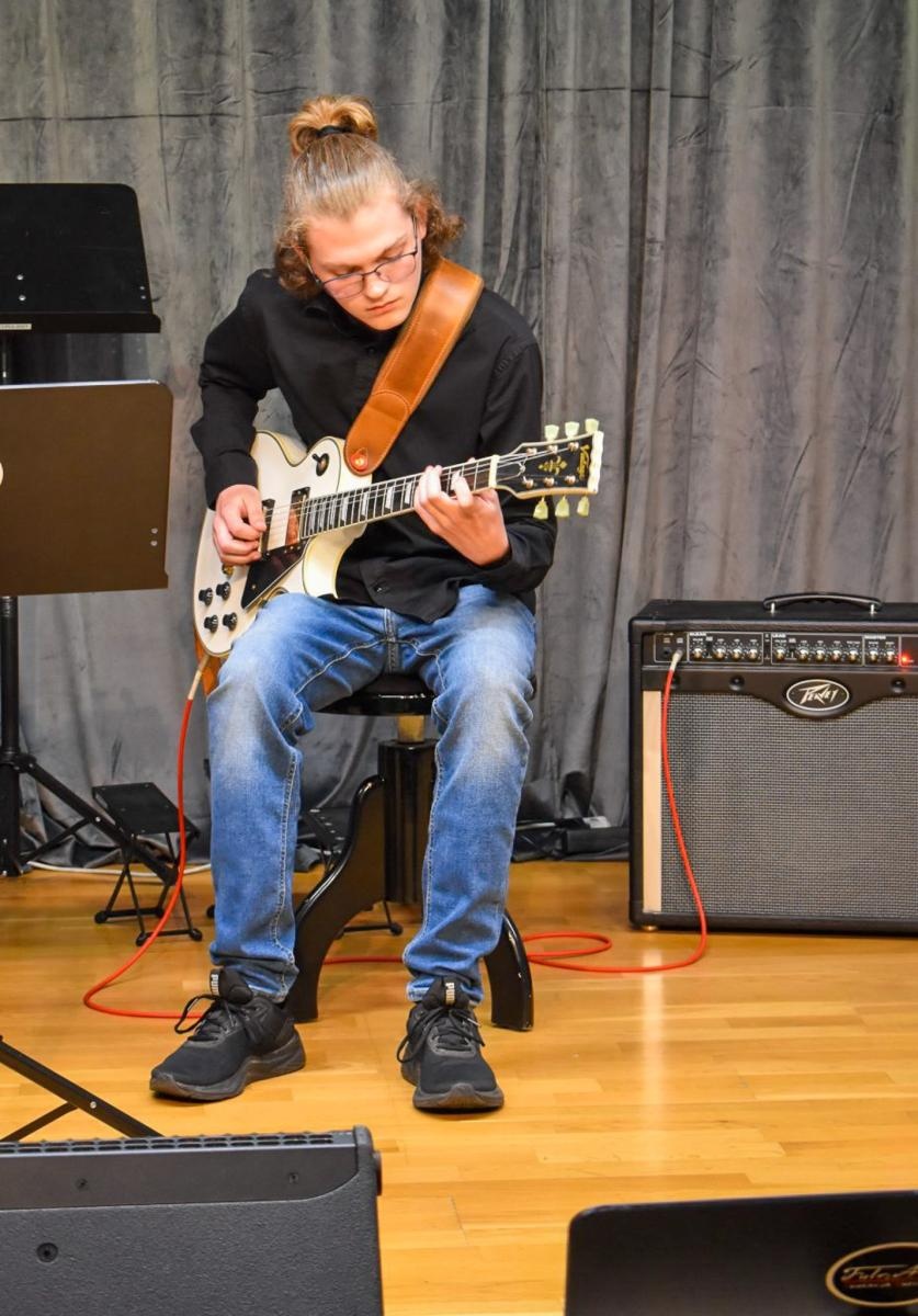 Zdjęcie w galerii na portalu naszraciborz.pl: Muzyczny bukiet dla mam. Koncert na Zamku Piastowskim wiadomości z regionu