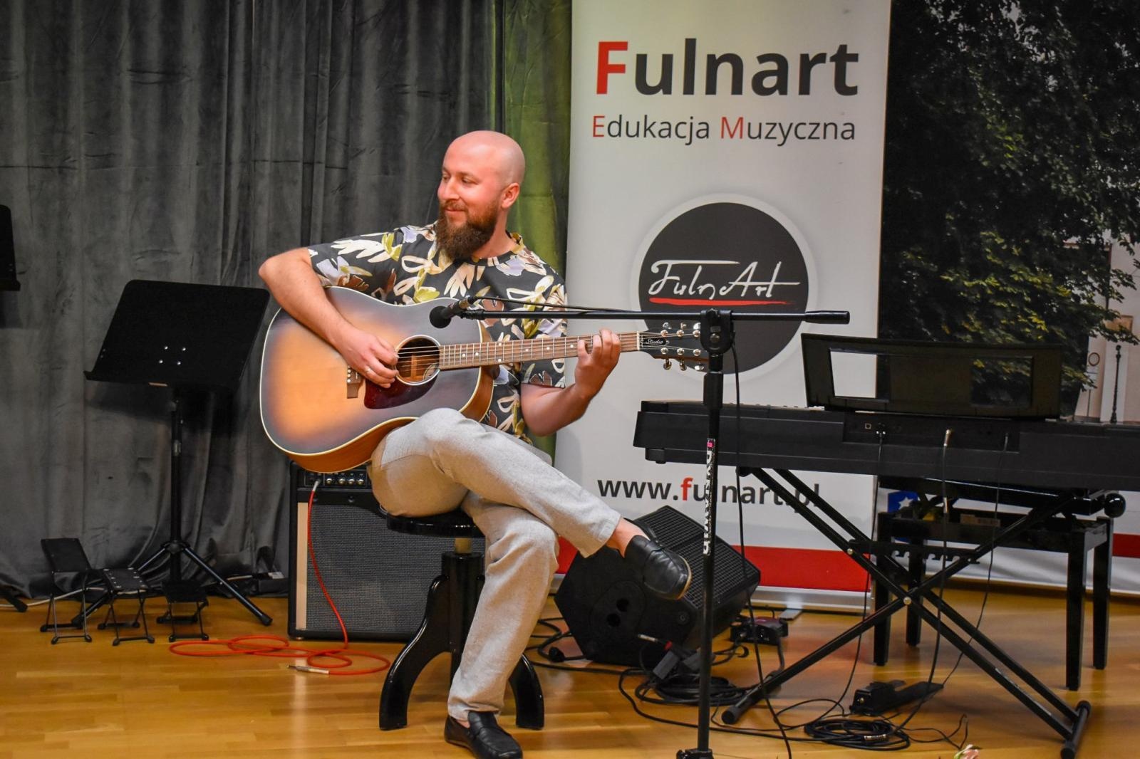 Zdjęcie w galerii na portalu naszraciborz.pl: Muzyczny bukiet dla mam. Koncert na Zamku Piastowskim wiadomości z regionu