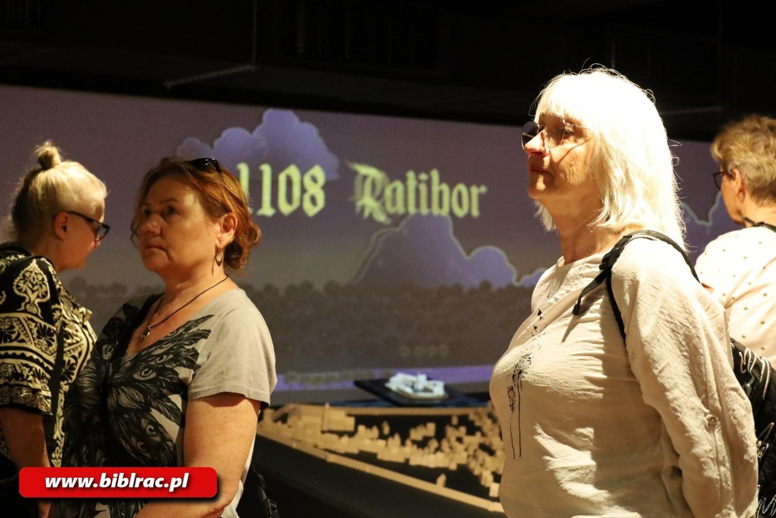 Zdjęcie w galerii na portalu naszraciborz.pl: BIBLIOTEKA NIE oGRANICzA! Polsko-czeskie zwiedzanie Raciborza wiadomości z regionu