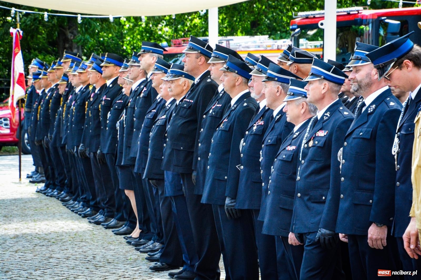 Zdjęcie w galerii na portalu naszraciborz.pl: Strażacy powiatu raciborskiego świętowali na Zamku Piastowskim w Raciborzu [FOTO i WIDEO] wiadomości z regionu