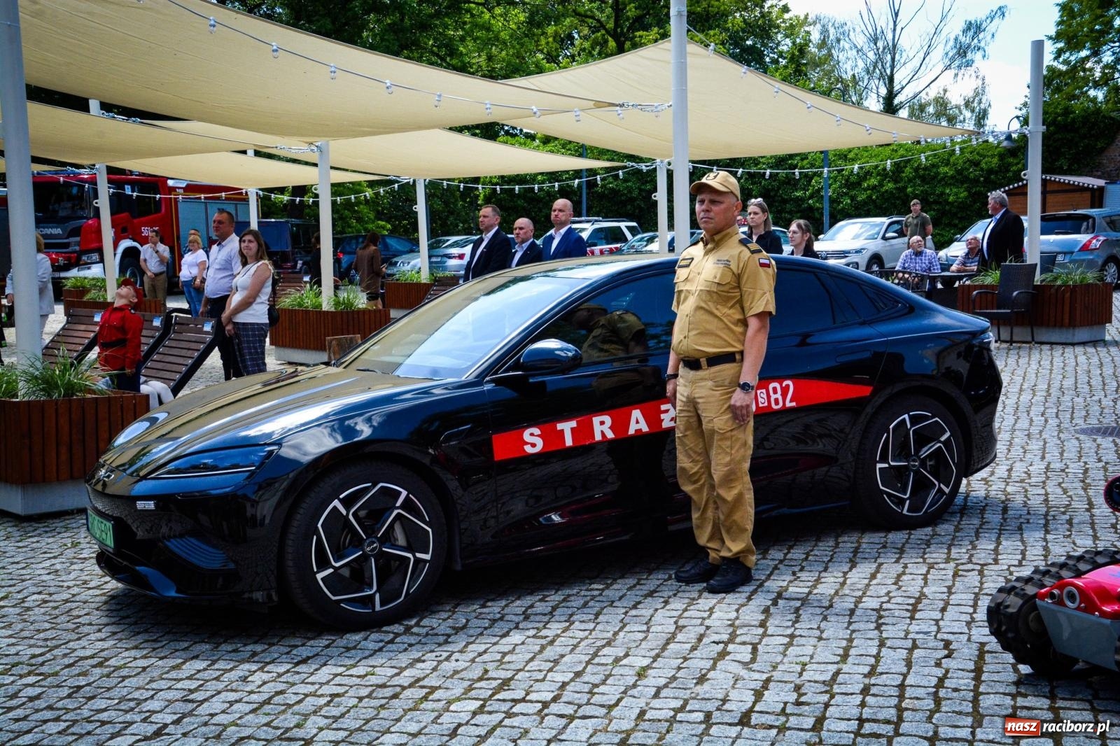Zdjęcie w galerii na portalu naszraciborz.pl: Strażacy powiatu raciborskiego świętowali na Zamku Piastowskim w Raciborzu [FOTO i WIDEO] wiadomości z regionu