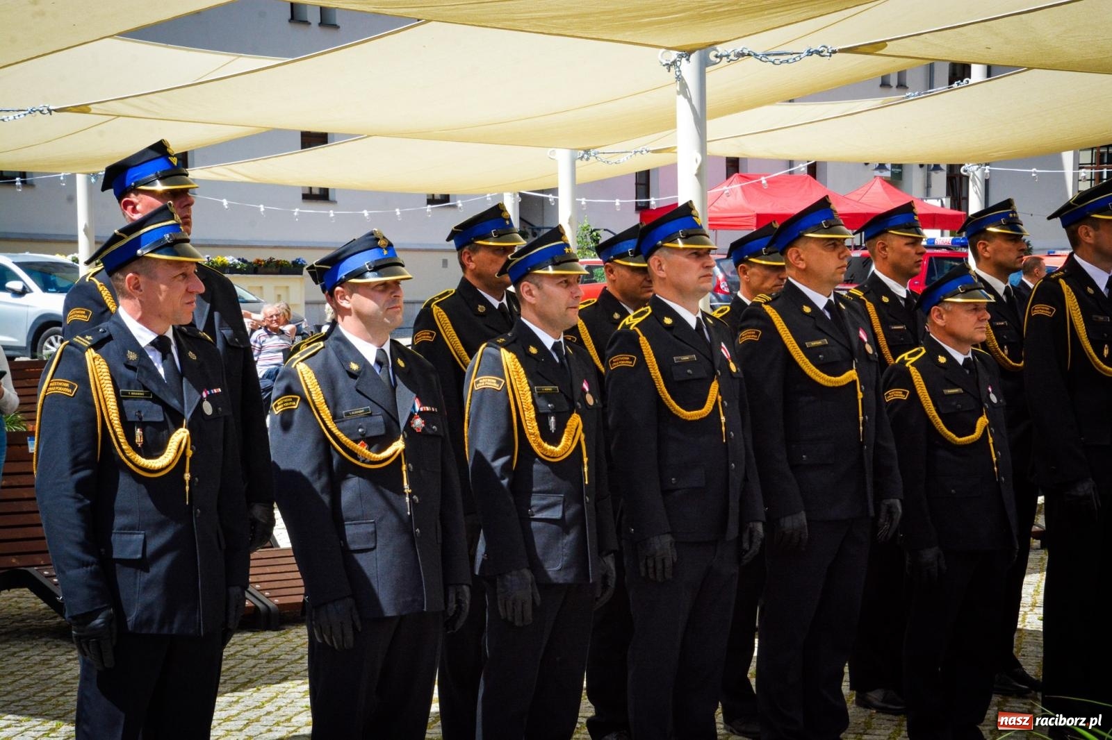 Zdjęcie w galerii na portalu naszraciborz.pl: Strażacy powiatu raciborskiego świętowali na Zamku Piastowskim w Raciborzu [FOTO i WIDEO] wiadomości z regionu