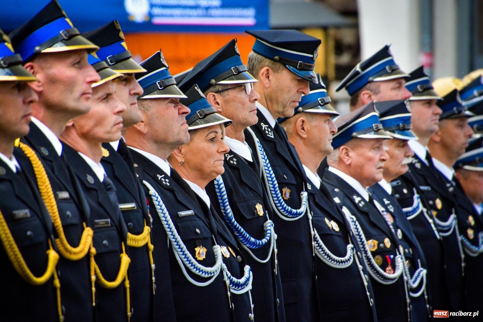 Zdjęcie w galerii na portalu naszraciborz.pl: Strażacy powiatu raciborskiego świętowali na Zamku Piastowskim w Raciborzu [FOTO i WIDEO] wiadomości z regionu