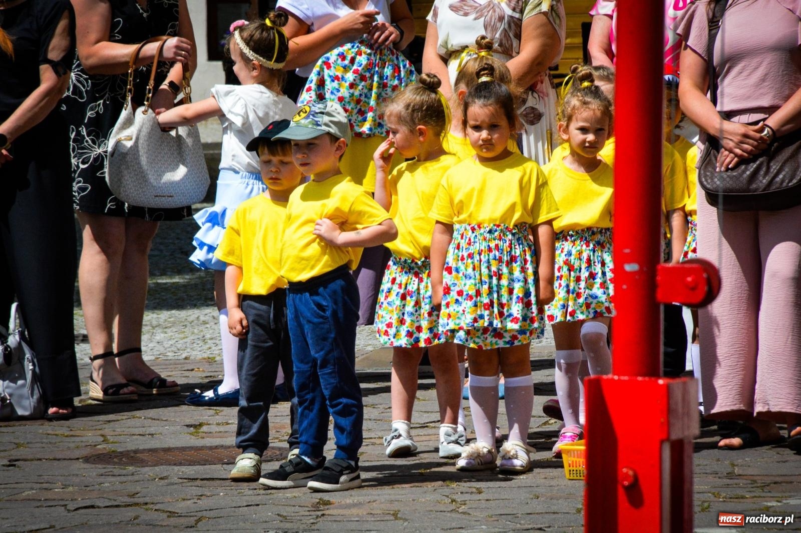 Zdjęcie w galerii na portalu naszraciborz.pl: Strażacy powiatu raciborskiego świętowali na Zamku Piastowskim w Raciborzu [FOTO i WIDEO] wiadomości z regionu