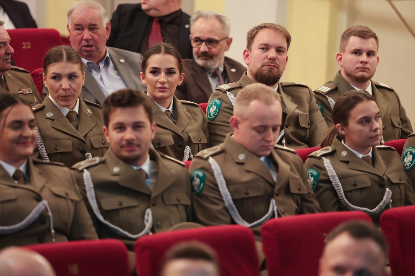 Zdjęcie w galerii na portalu naszraciborz.pl: Obchody jubileuszu 35-lecia Śląskiego Oddziału Straży Granicznej z Raciborza wiadomości z regionu