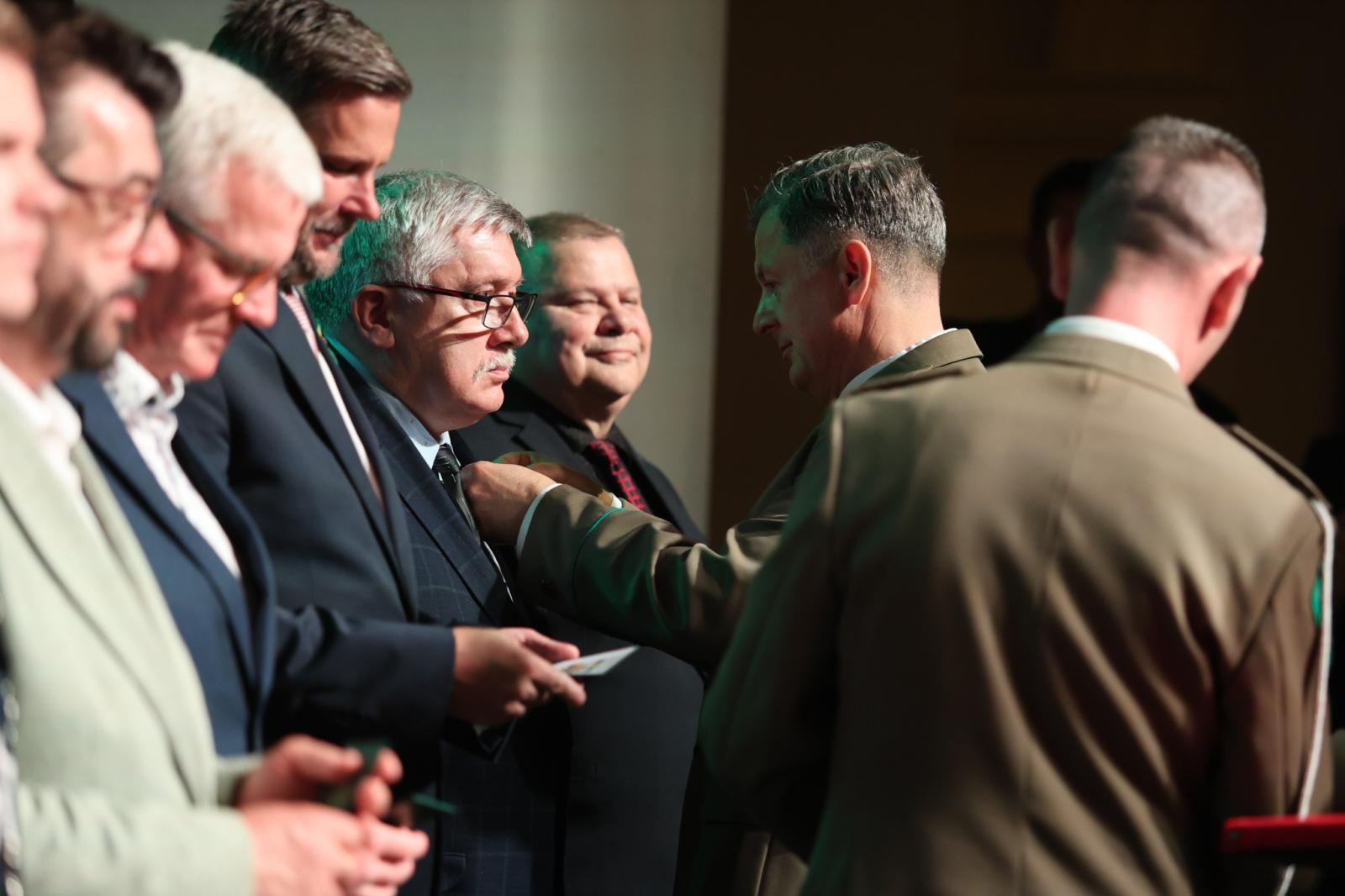 Zdjęcie w galerii na portalu naszraciborz.pl: Obchody jubileuszu 35-lecia Śląskiego Oddziału Straży Granicznej z Raciborza wiadomości z regionu