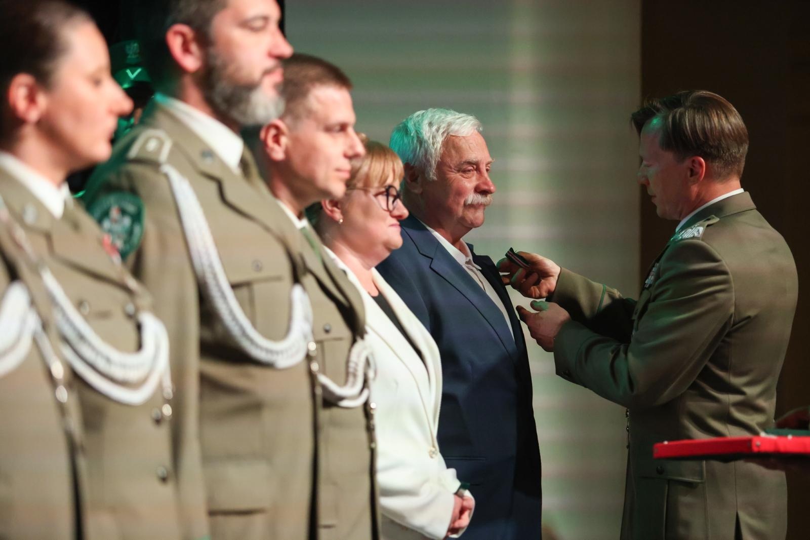 Zdjęcie w galerii na portalu naszraciborz.pl: Obchody jubileuszu 35-lecia Śląskiego Oddziału Straży Granicznej z Raciborza wiadomości z regionu