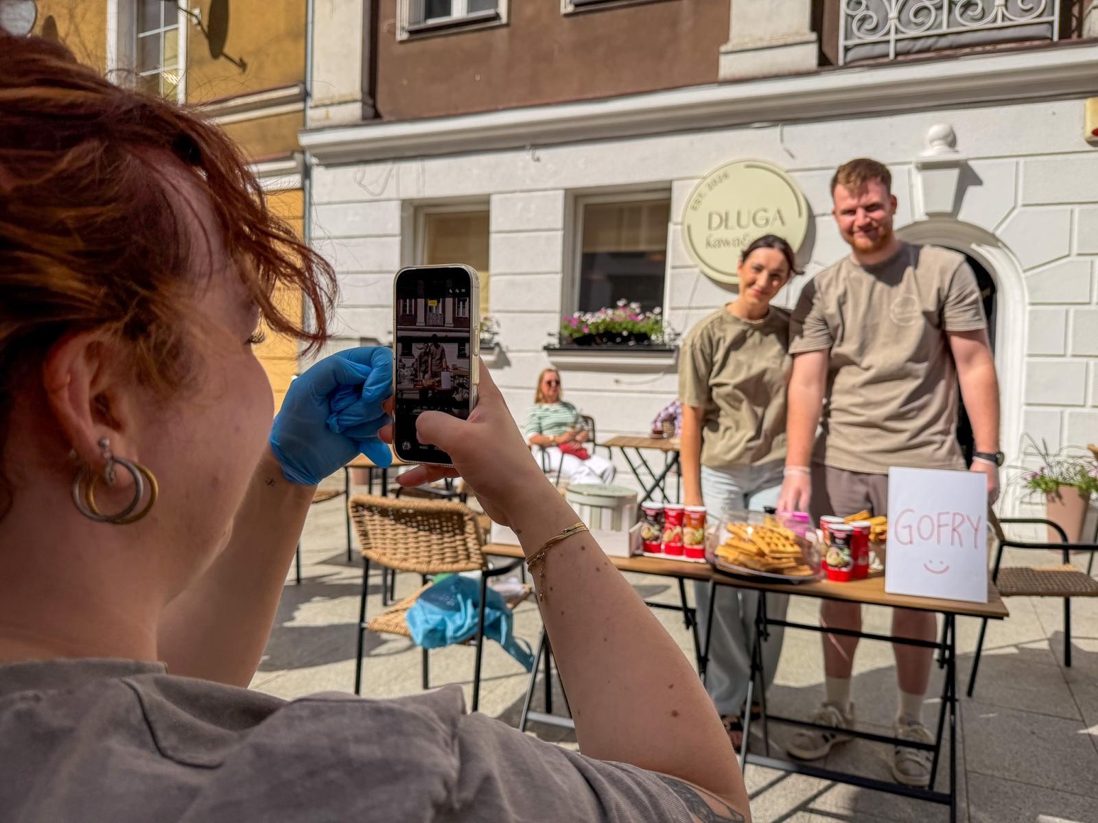 Zdjęcie w galerii na portalu naszraciborz.pl: Dzień Dziecka na Długiej przyciągnął tłumy. Deptak zamienił się w wielki plac zabaw [FOTO, LIVE] wiadomości z regionu