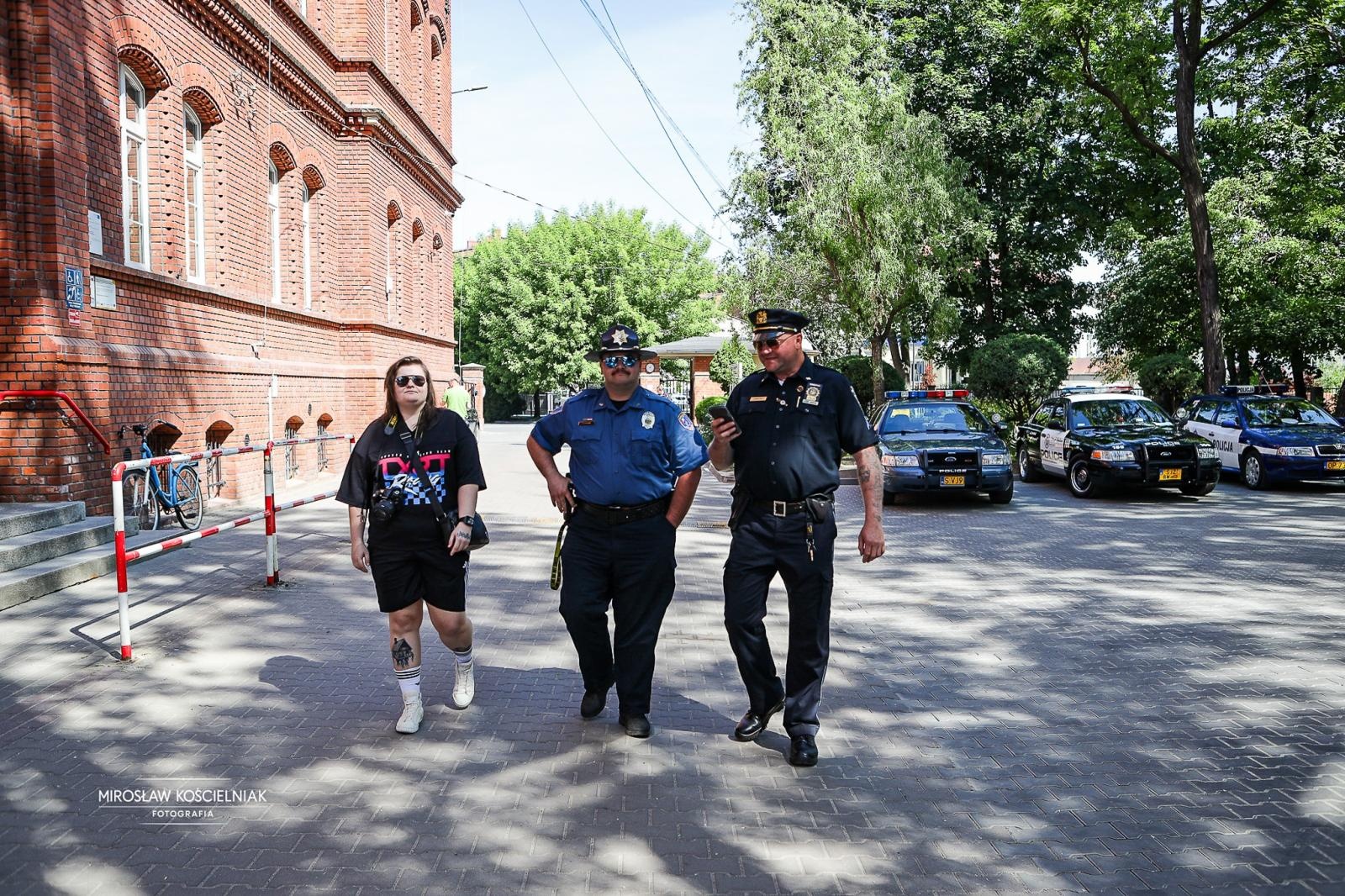 Zdjęcie w galerii na portalu naszraciborz.pl: SOSWNiS: Dzień Dziecka z mundurem i hołdem dla weteranów w Raciborzu wiadomości z regionu