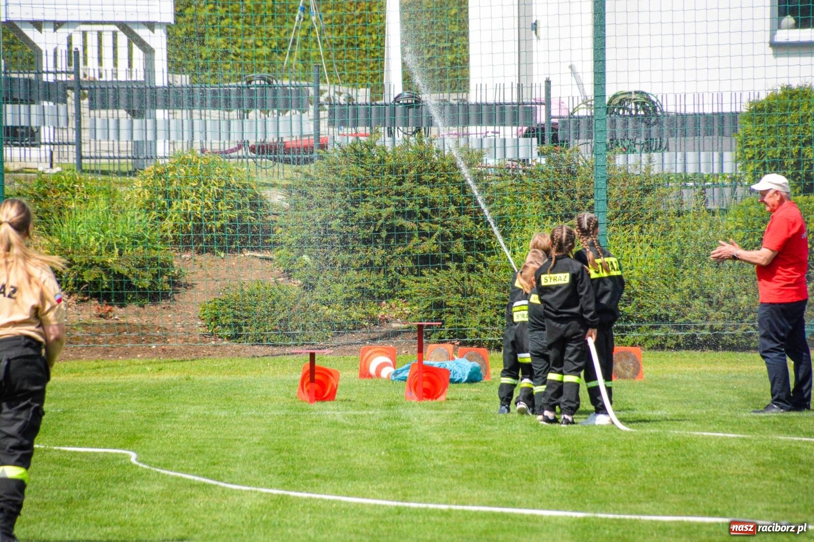 Zdjęcie w galerii na portalu naszraciborz.pl: OSP Pietraszyn wróciła na tron. Krzanowice pokonane w gminnych zawodach sportowo-pożarniczych wiadomości z regionu