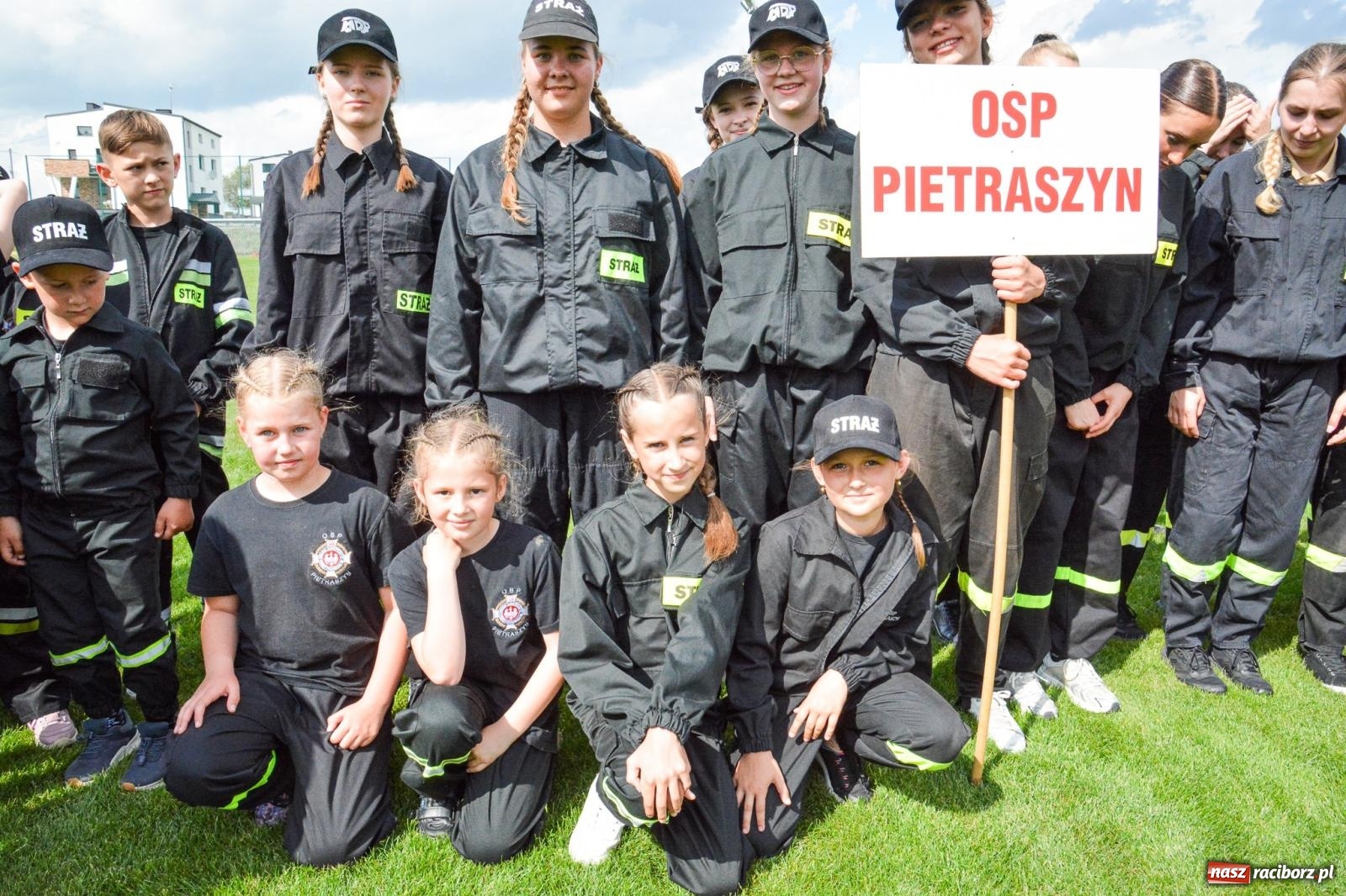 Zdjęcie w galerii na portalu naszraciborz.pl: OSP Pietraszyn wróciła na tron. Krzanowice pokonane w gminnych zawodach sportowo-pożarniczych wiadomości z regionu