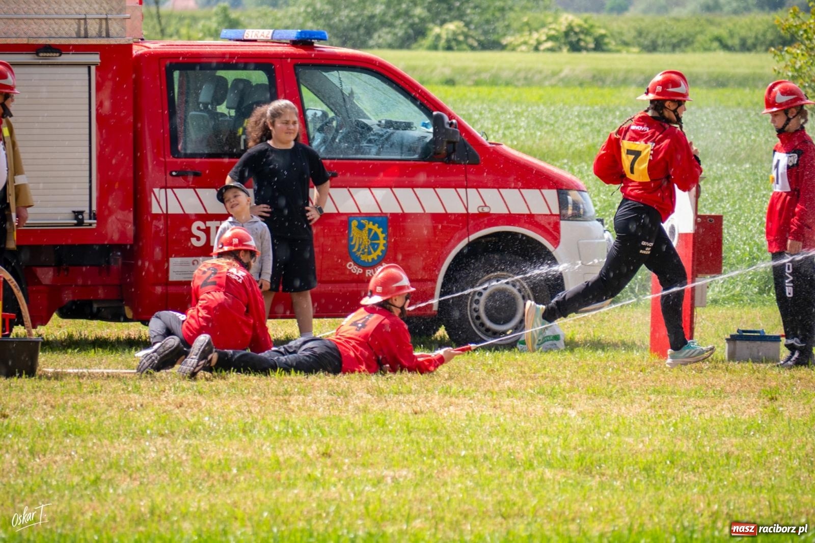 Zdjęcie w galerii na portalu naszraciborz.pl: Strażacy rywalizowali w Rudzie. Wyłoniono reprezentantów gminy na zawody powiatowe FOTO na BIS wiadomości z regionu