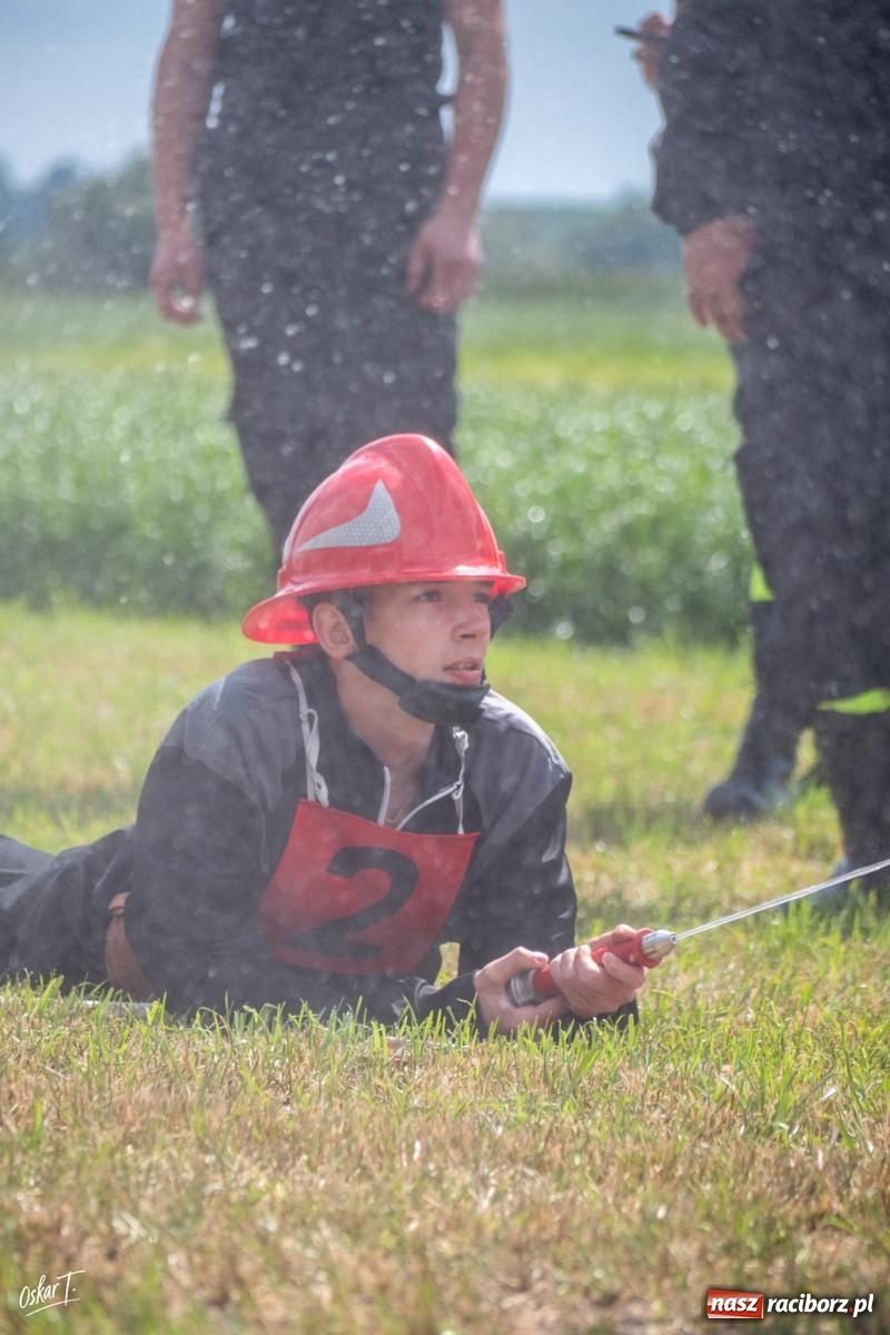 Zdjęcie w galerii na portalu naszraciborz.pl: Strażacy rywalizowali w Rudzie. Wyłoniono reprezentantów gminy na zawody powiatowe FOTO na BIS wiadomości z regionu