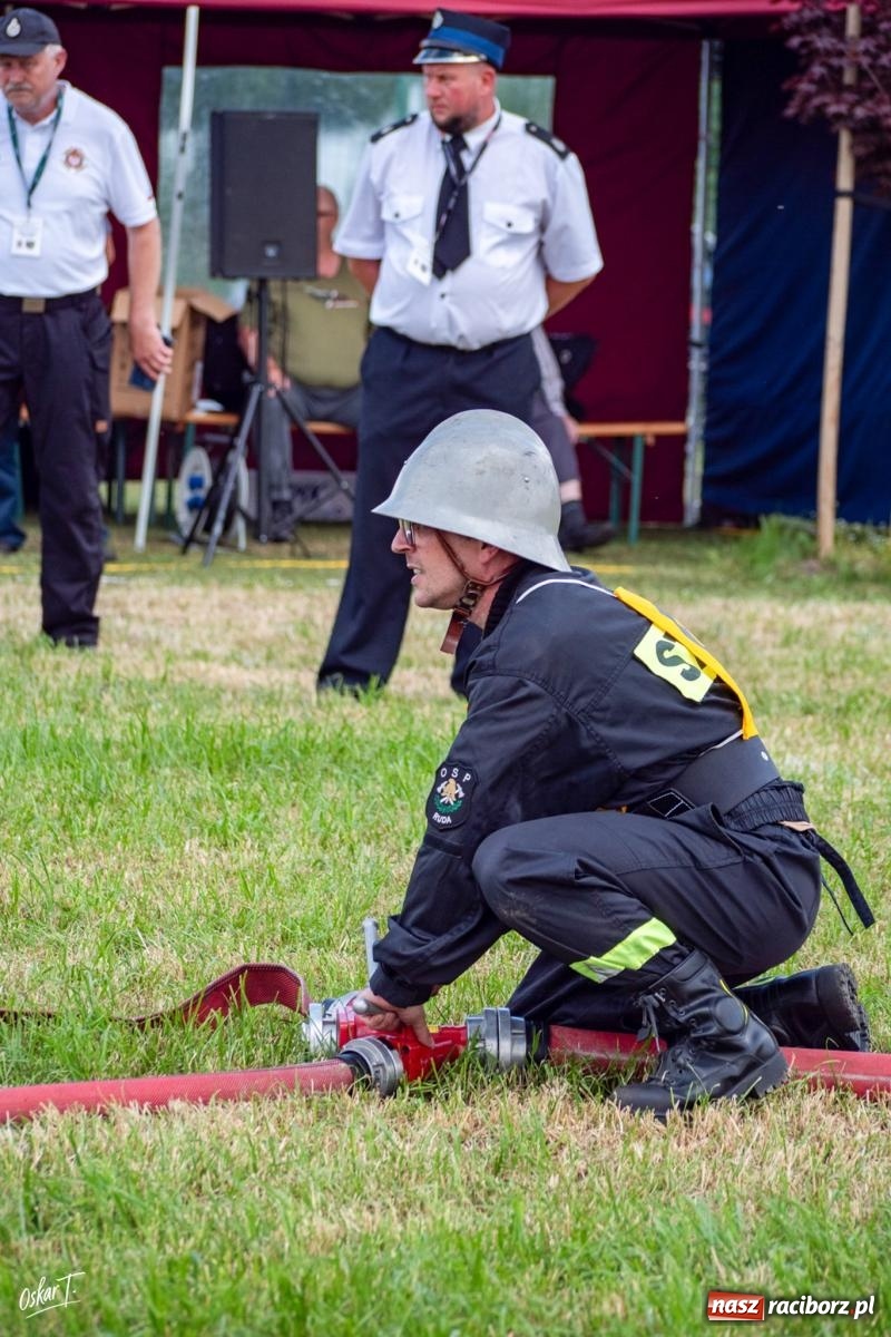 Zdjęcie w galerii na portalu naszraciborz.pl: Strażacy rywalizowali w Rudzie. Wyłoniono reprezentantów gminy na zawody powiatowe FOTO na BIS wiadomości z regionu