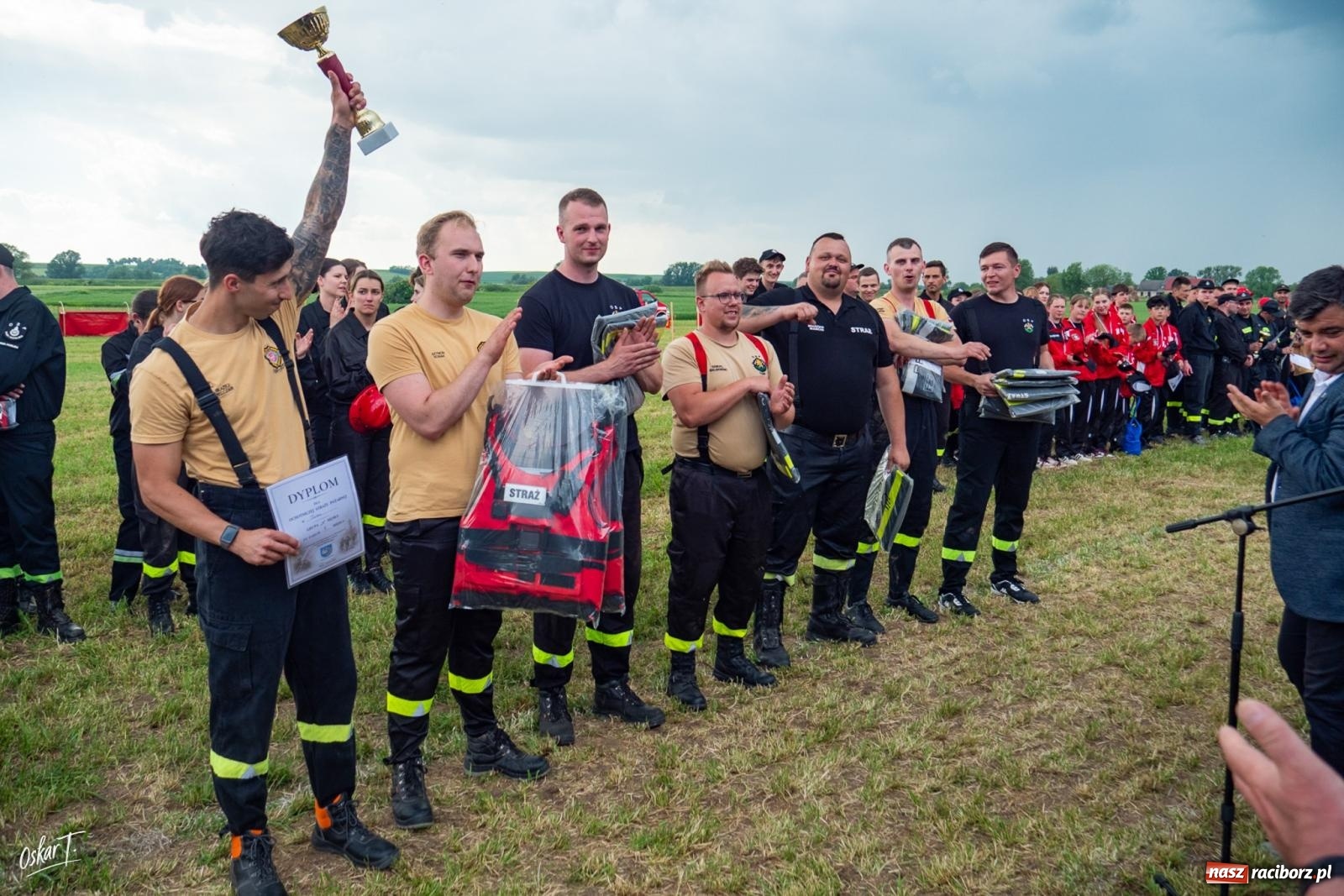 Zdjęcie w galerii na portalu naszraciborz.pl: Strażacy rywalizowali w Rudzie. Wyłoniono reprezentantów gminy na zawody powiatowe FOTO na BIS wiadomości z regionu