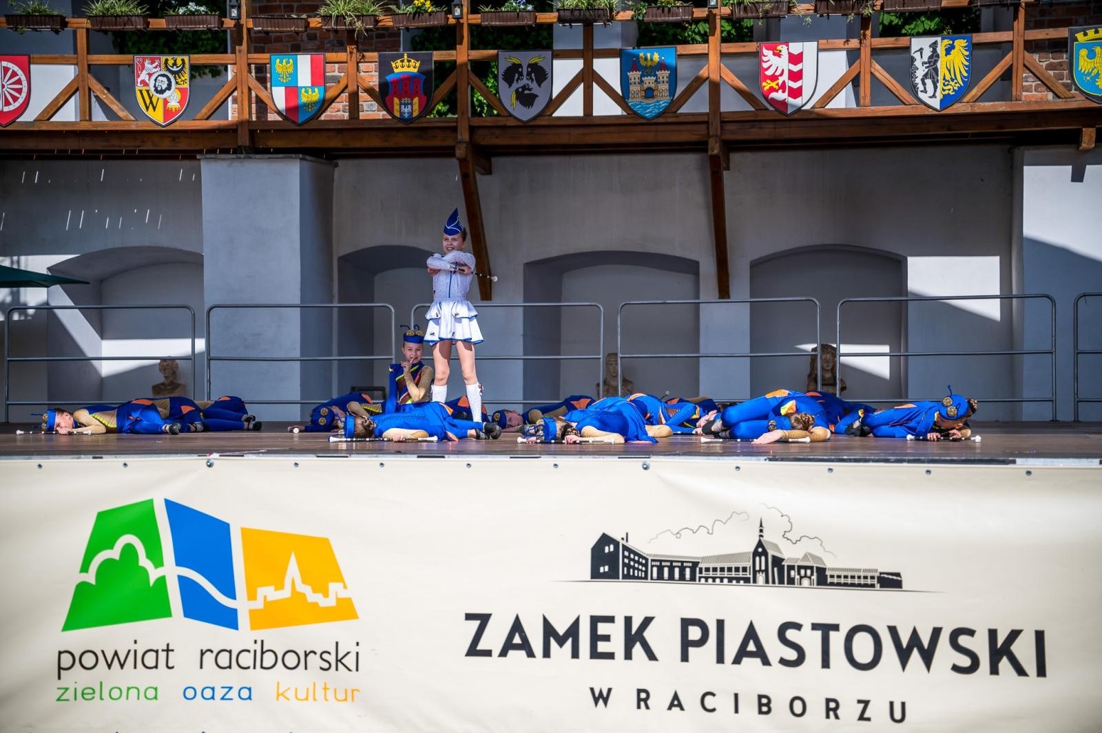 Zdjęcie w galerii na portalu naszraciborz.pl: Turniej Sportu Mażoretkowego na Zamku Piastowskim w Raciborzu [FOTO i WIDEO] wiadomości z regionu
