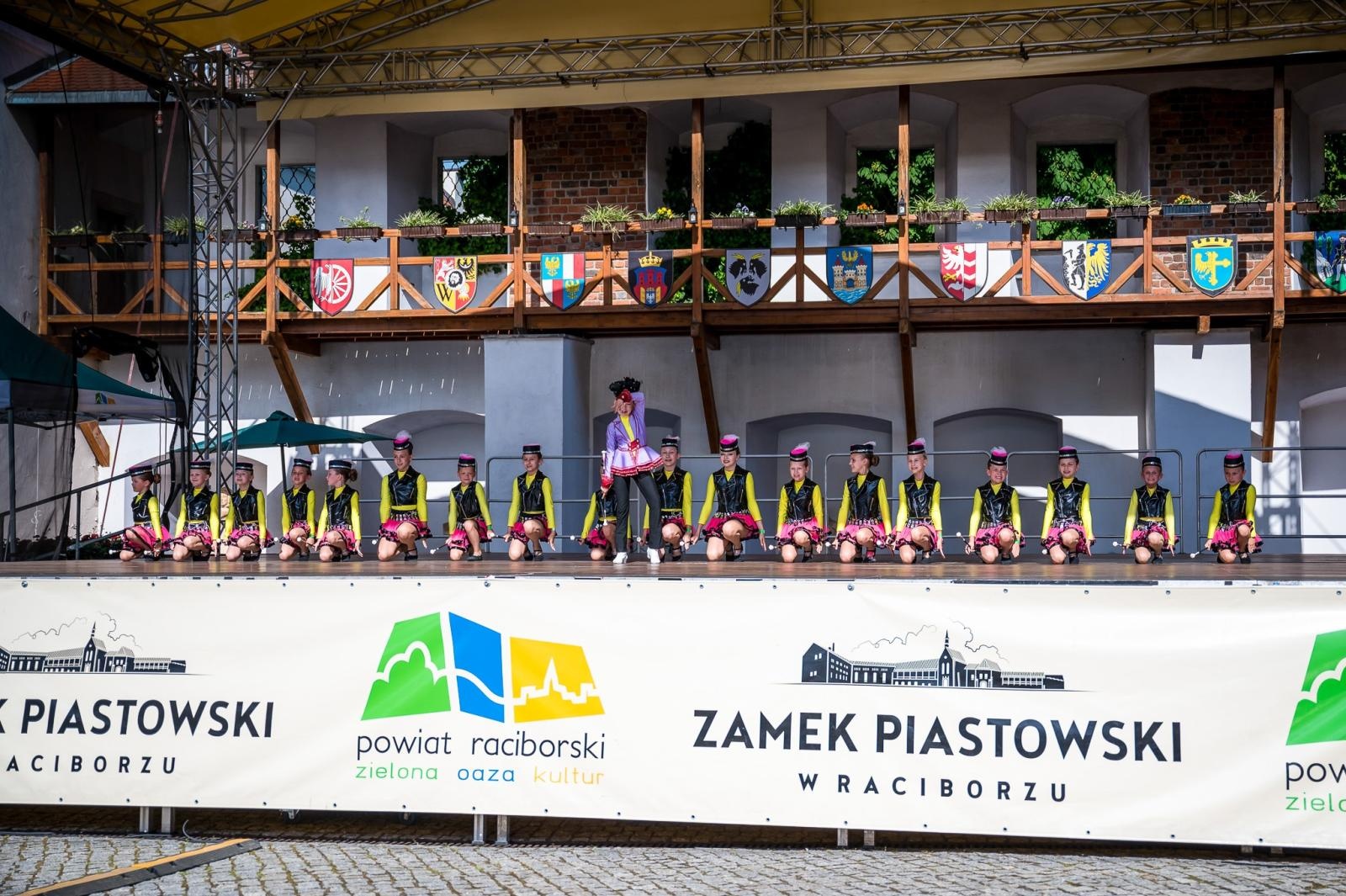 Zdjęcie w galerii na portalu naszraciborz.pl: Turniej Sportu Mażoretkowego na Zamku Piastowskim w Raciborzu [FOTO i WIDEO] wiadomości z regionu