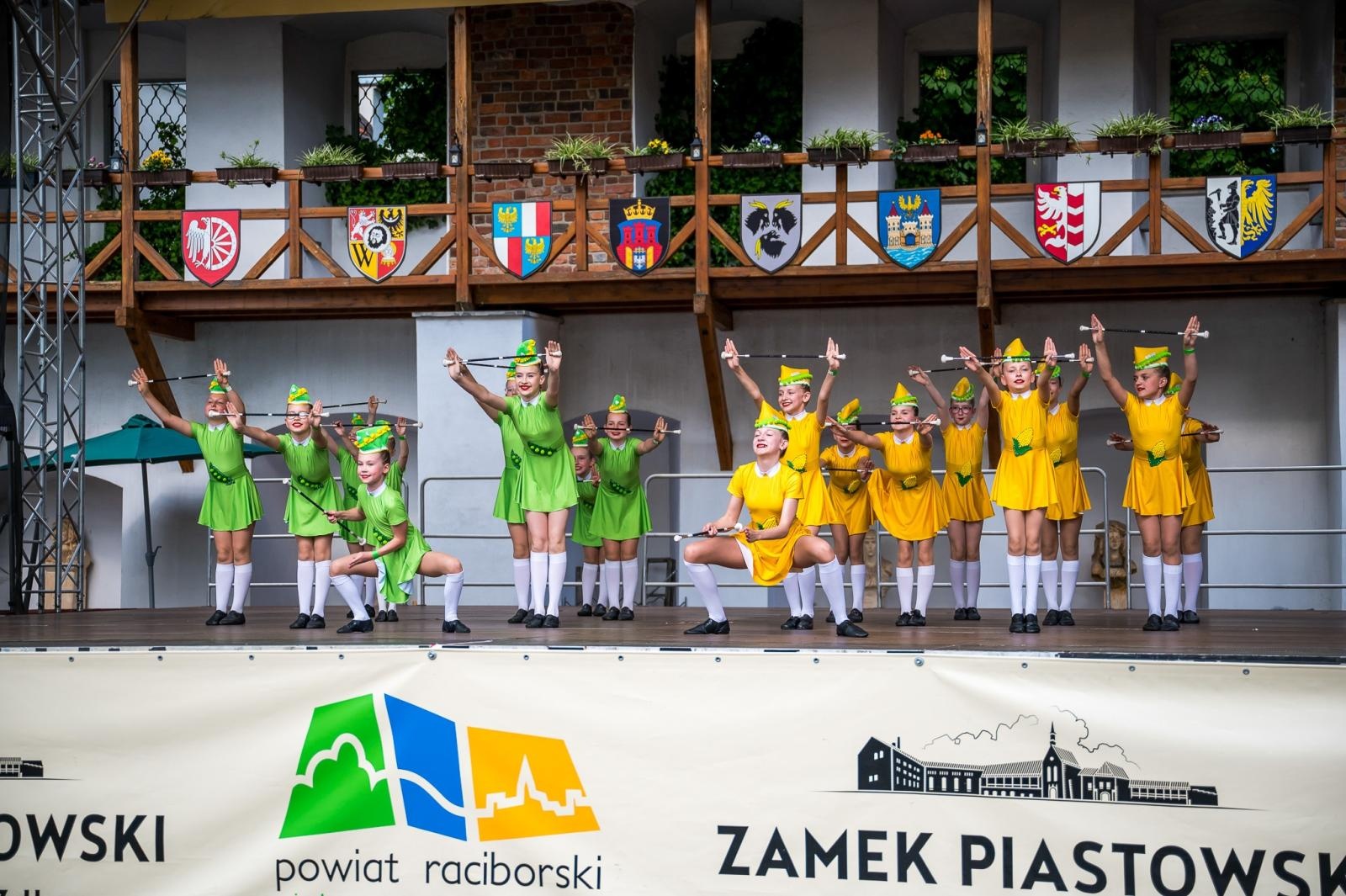 Zdjęcie w galerii na portalu naszraciborz.pl: Turniej Sportu Mażoretkowego na Zamku Piastowskim w Raciborzu [FOTO i WIDEO] wiadomości z regionu