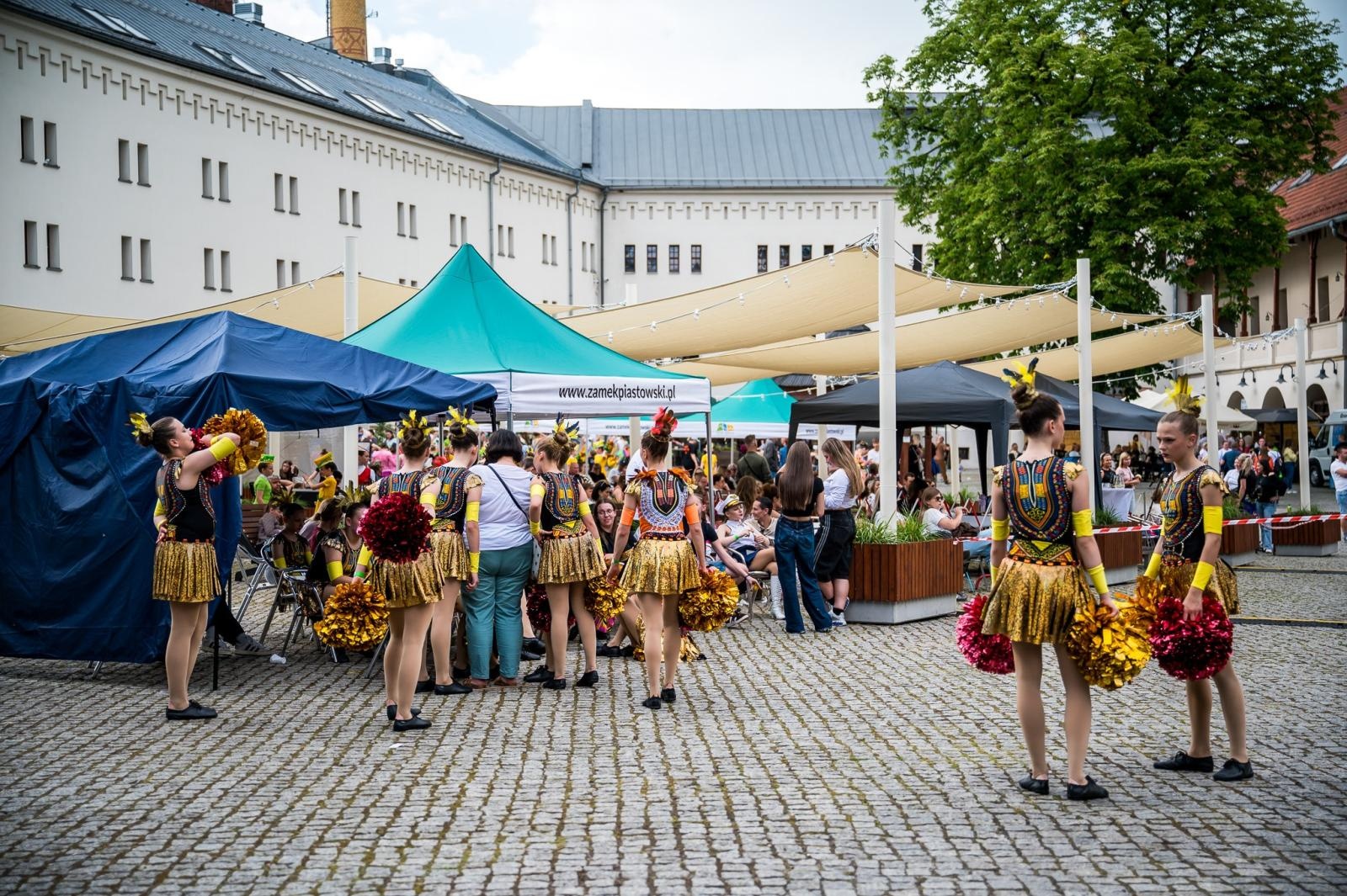 Zdjęcie w galerii na portalu naszraciborz.pl: Turniej Sportu Mażoretkowego na Zamku Piastowskim w Raciborzu [FOTO i WIDEO] wiadomości z regionu