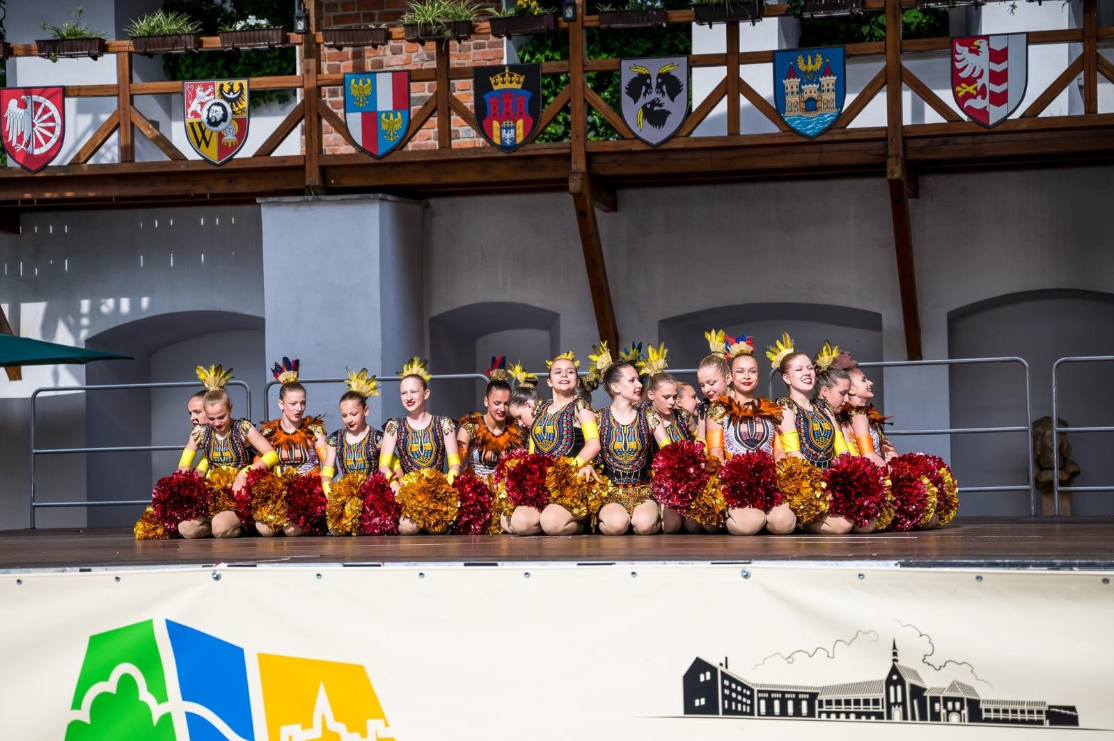 Zdjęcie w galerii na portalu naszraciborz.pl: Turniej Sportu Mażoretkowego na Zamku Piastowskim w Raciborzu [FOTO i WIDEO] wiadomości z regionu