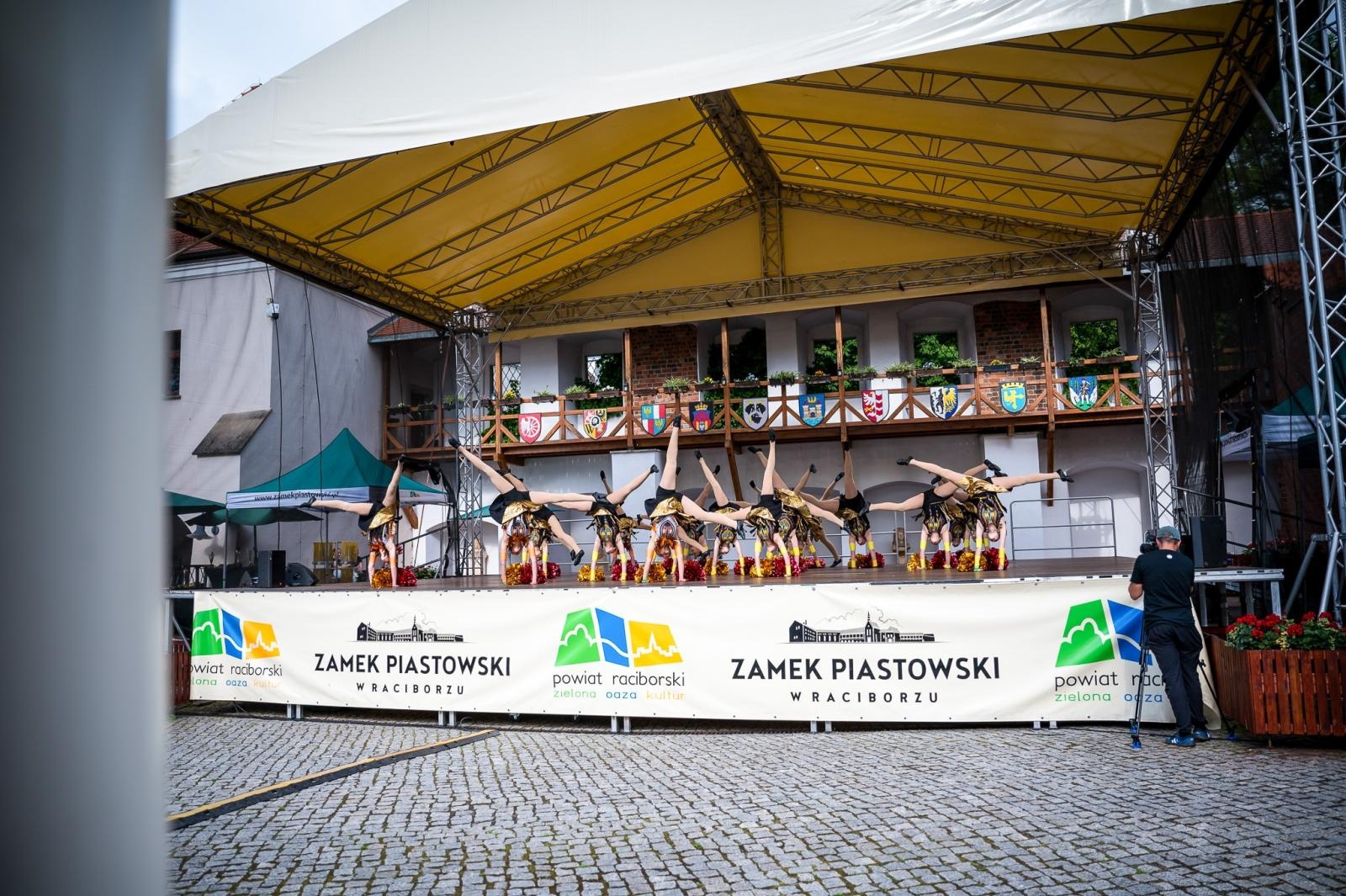 Zdjęcie w galerii na portalu naszraciborz.pl: Turniej Sportu Mażoretkowego na Zamku Piastowskim w Raciborzu [FOTO i WIDEO] wiadomości z regionu