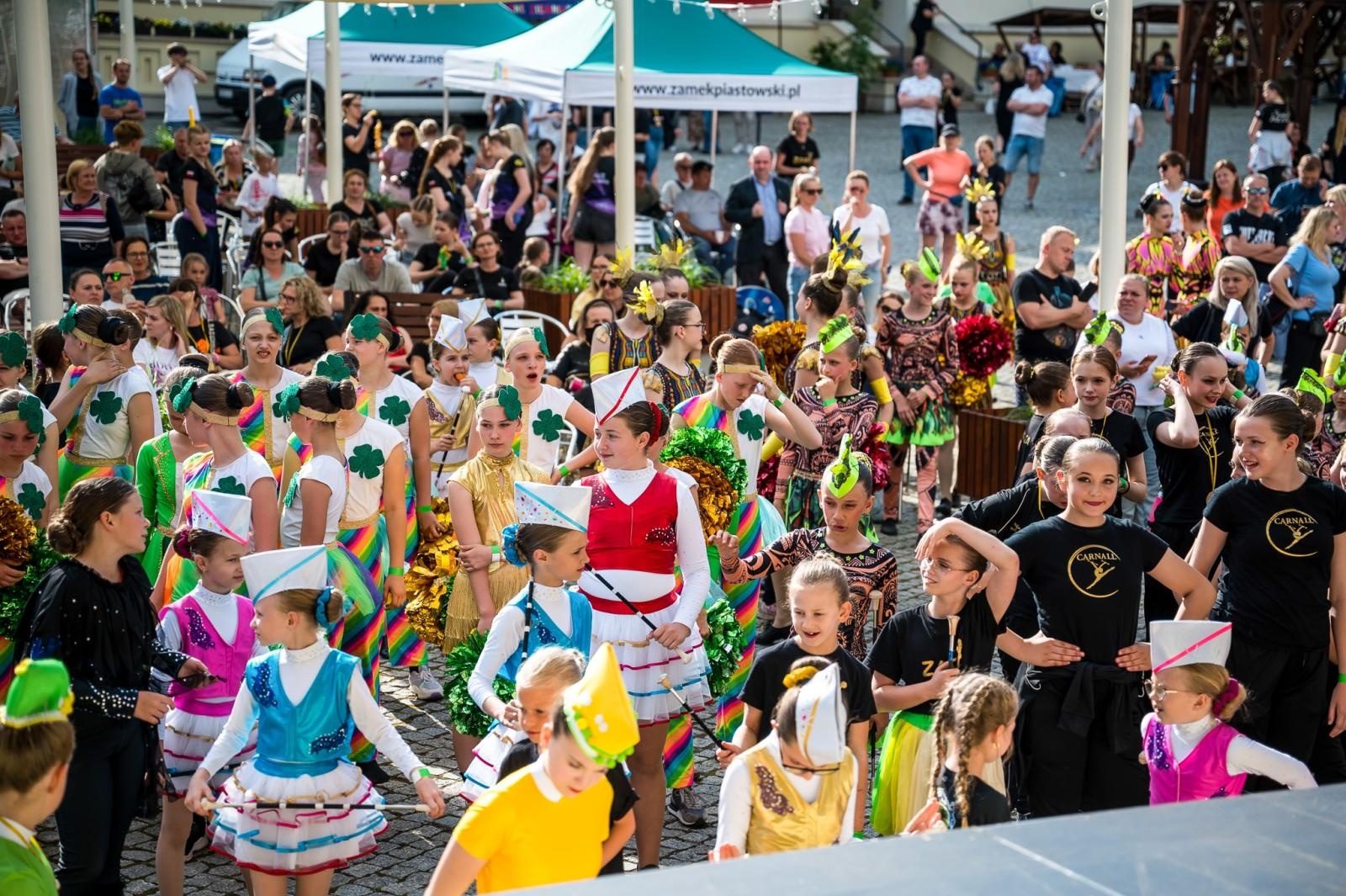 Zdjęcie w galerii na portalu naszraciborz.pl: Turniej Sportu Mażoretkowego na Zamku Piastowskim w Raciborzu [FOTO i WIDEO] wiadomości z regionu
