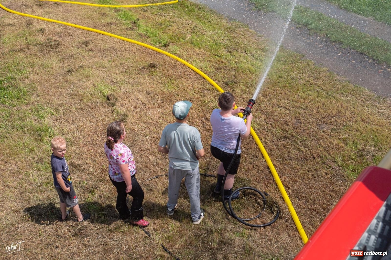 Zdjęcie w galerii na portalu naszraciborz.pl: Młodzi wędkarze rywalizowali w Łęgu. Dzień Dziecka nad wodą [FOTO] wiadomości z regionu