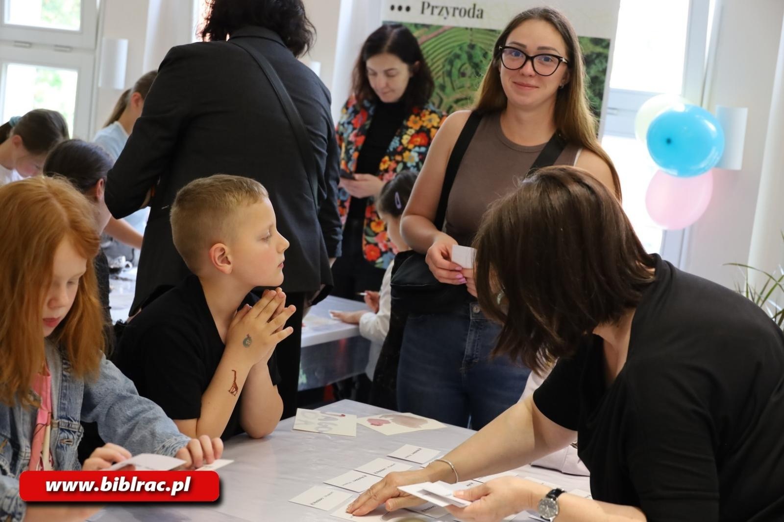 Zdjęcie w galerii na portalu naszraciborz.pl: FANTASTYCZNY Dzień Dziecka w Bibliotece wiadomości z regionu