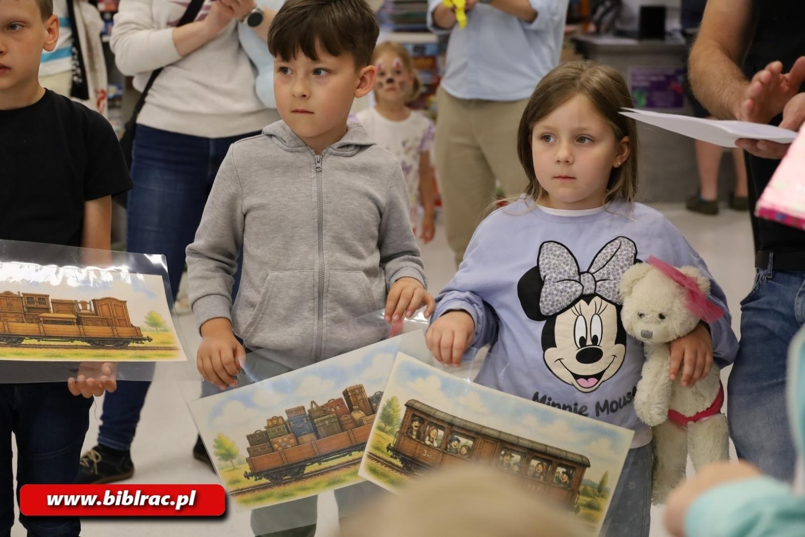 Zdjęcie w galerii na portalu naszraciborz.pl: FANTASTYCZNY Dzień Dziecka w Bibliotece wiadomości z regionu