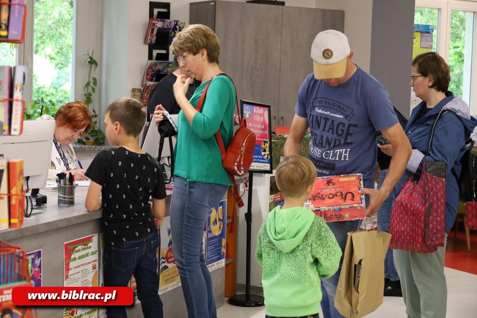 Zdjęcie w galerii na portalu naszraciborz.pl: FANTASTYCZNY Dzień Dziecka w Bibliotece wiadomości z regionu